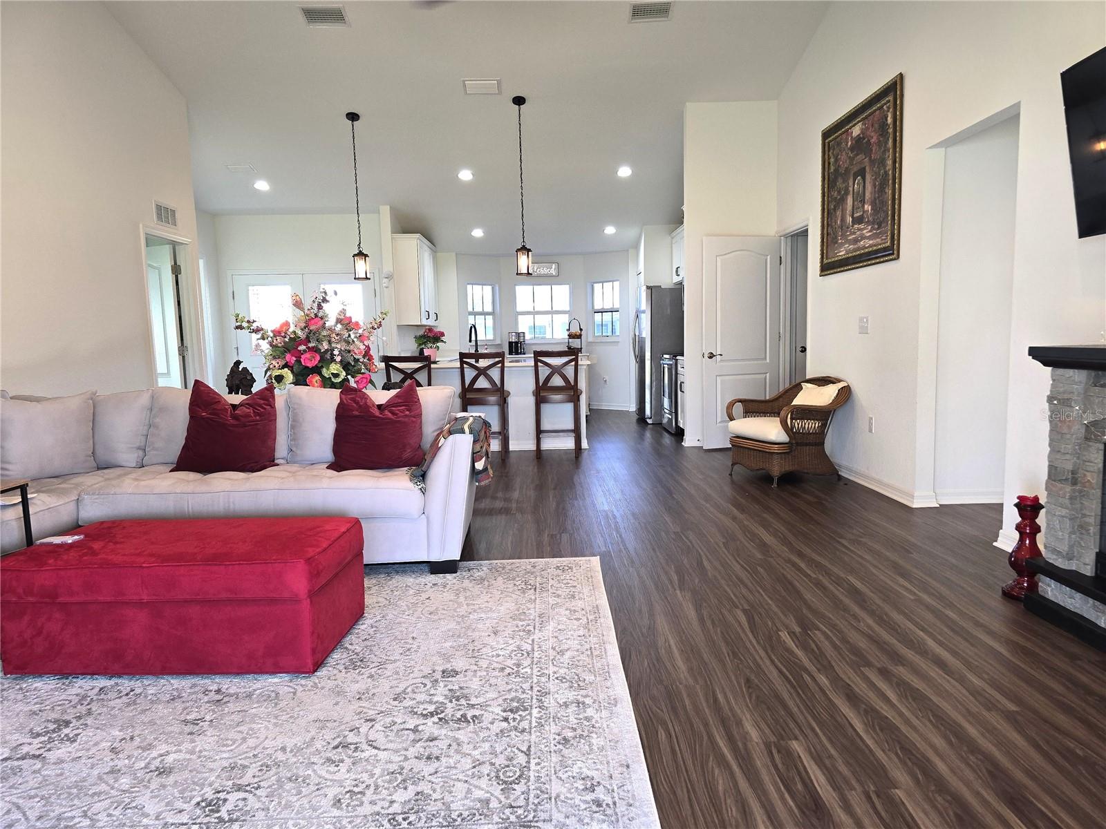 Image 8 of 37 For 4823 San Ignacio Drive
