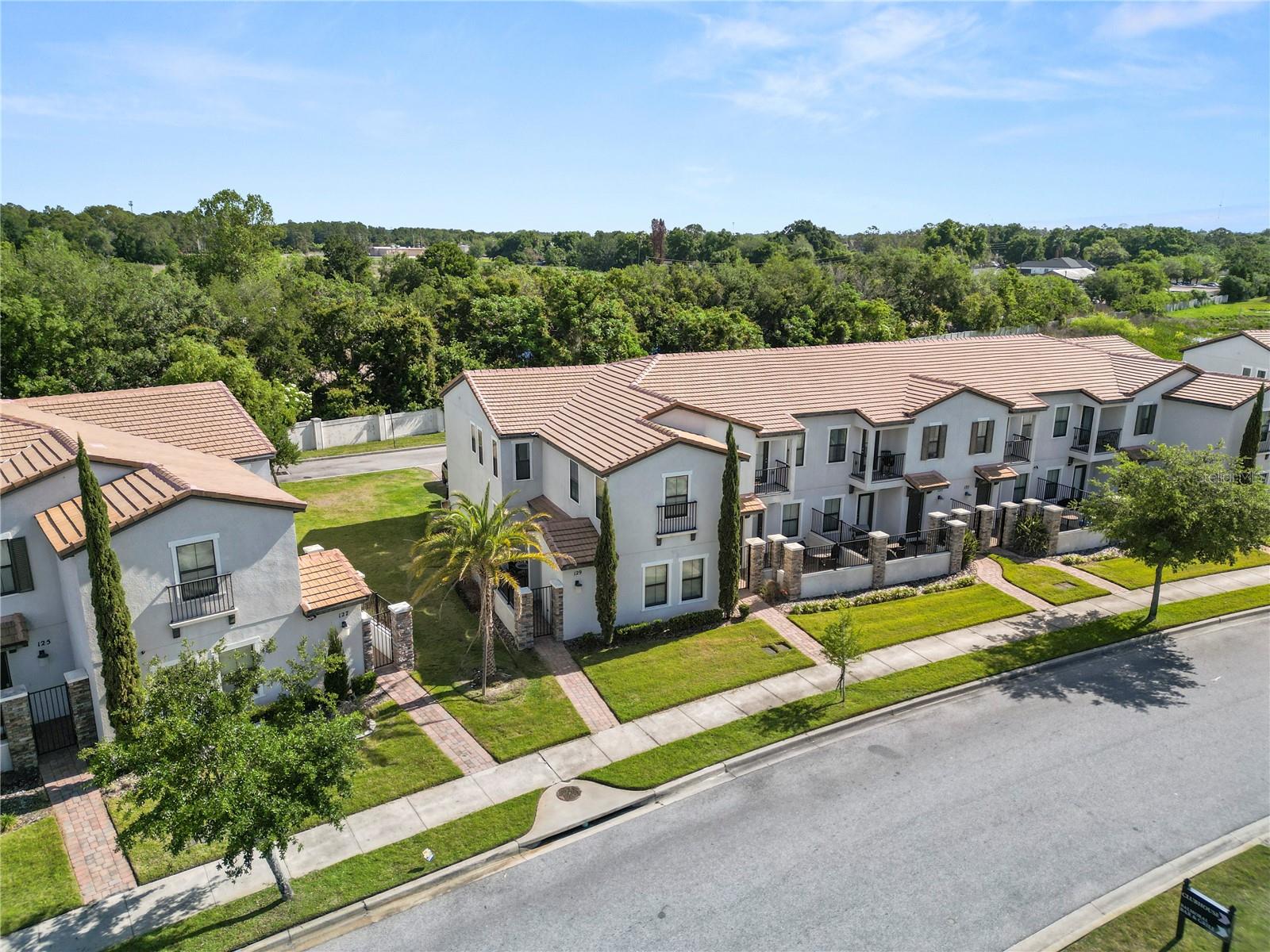 Image 16 of 19 For 129 Kenny Boulevard
