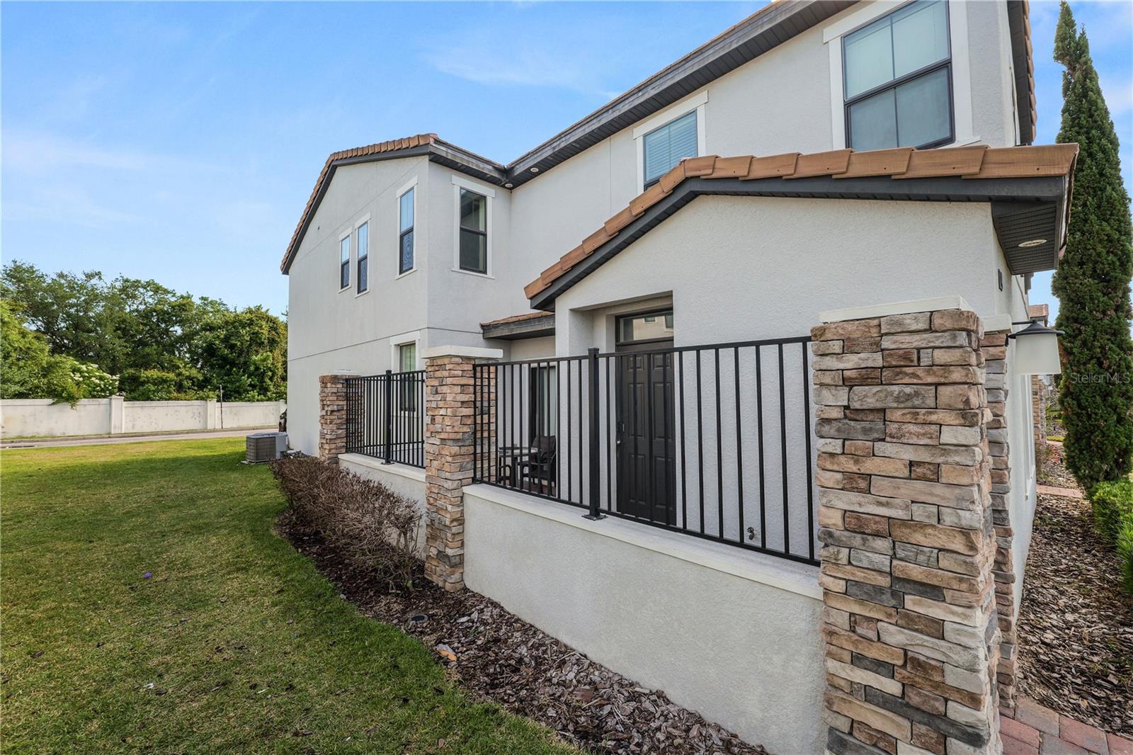 Image 3 of 19 For 129 Kenny Boulevard