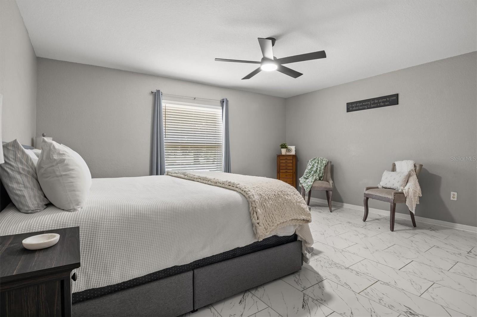 Image 18 of 40 For 5963 Hillside Heights Drive