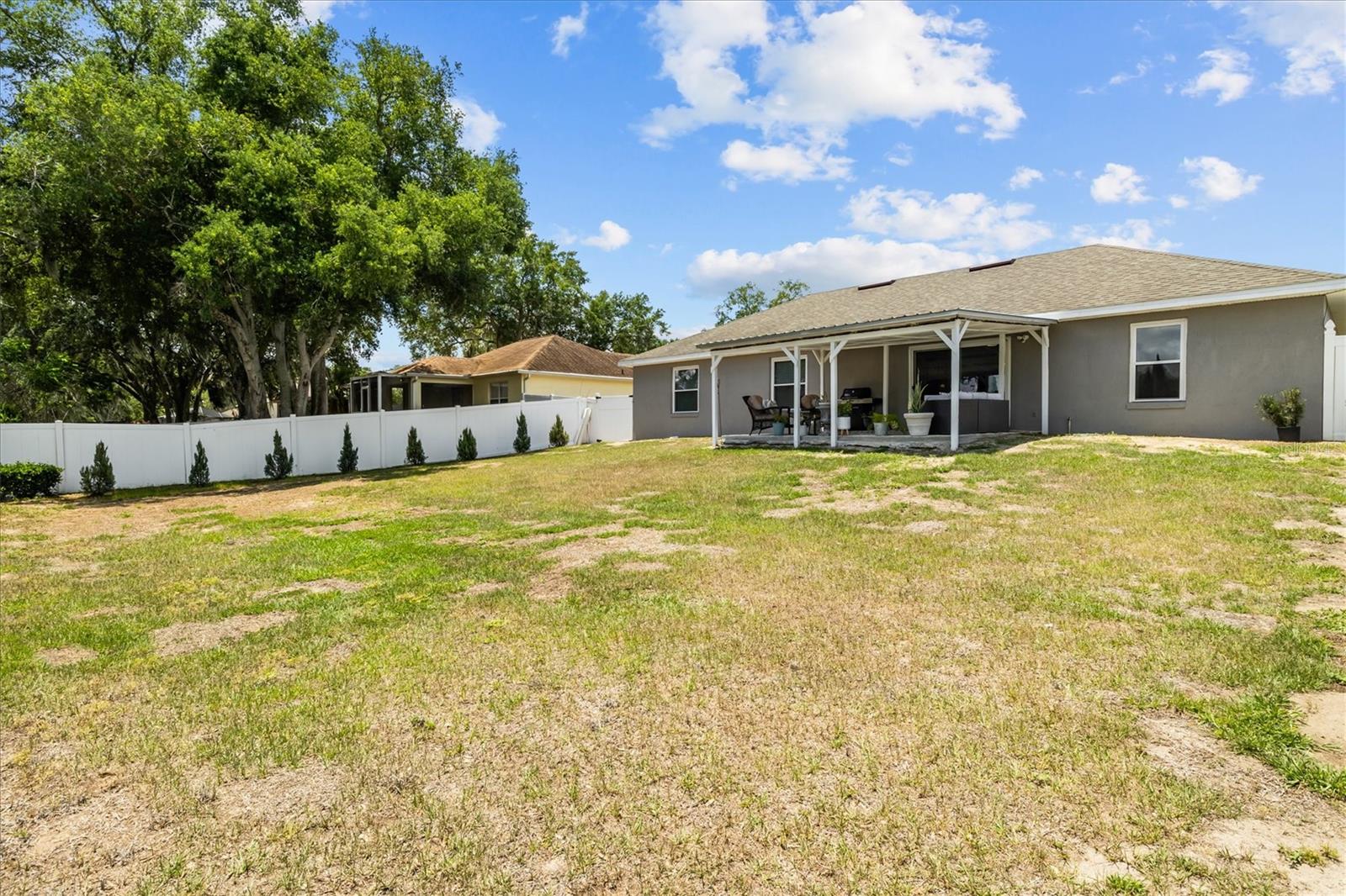 Image 35 of 40 For 5963 Hillside Heights Drive