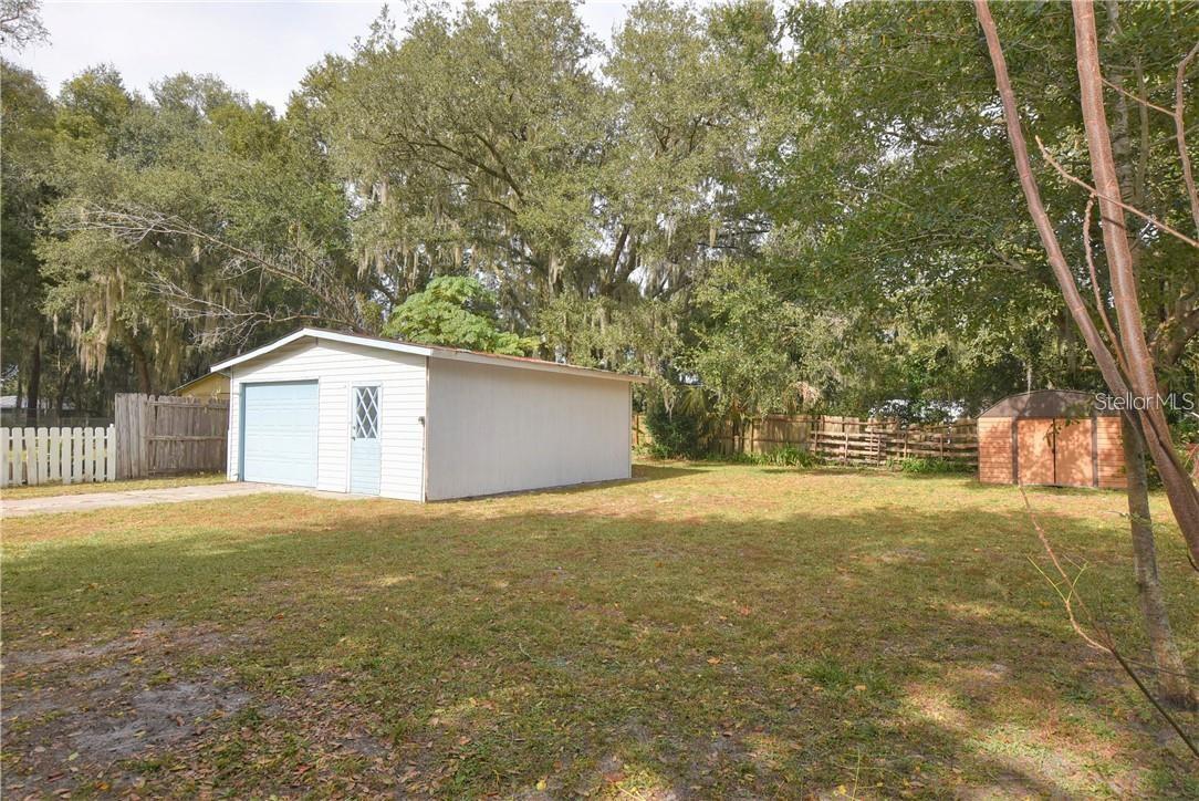 Image 4 of 20 For 1311 Standish Drive