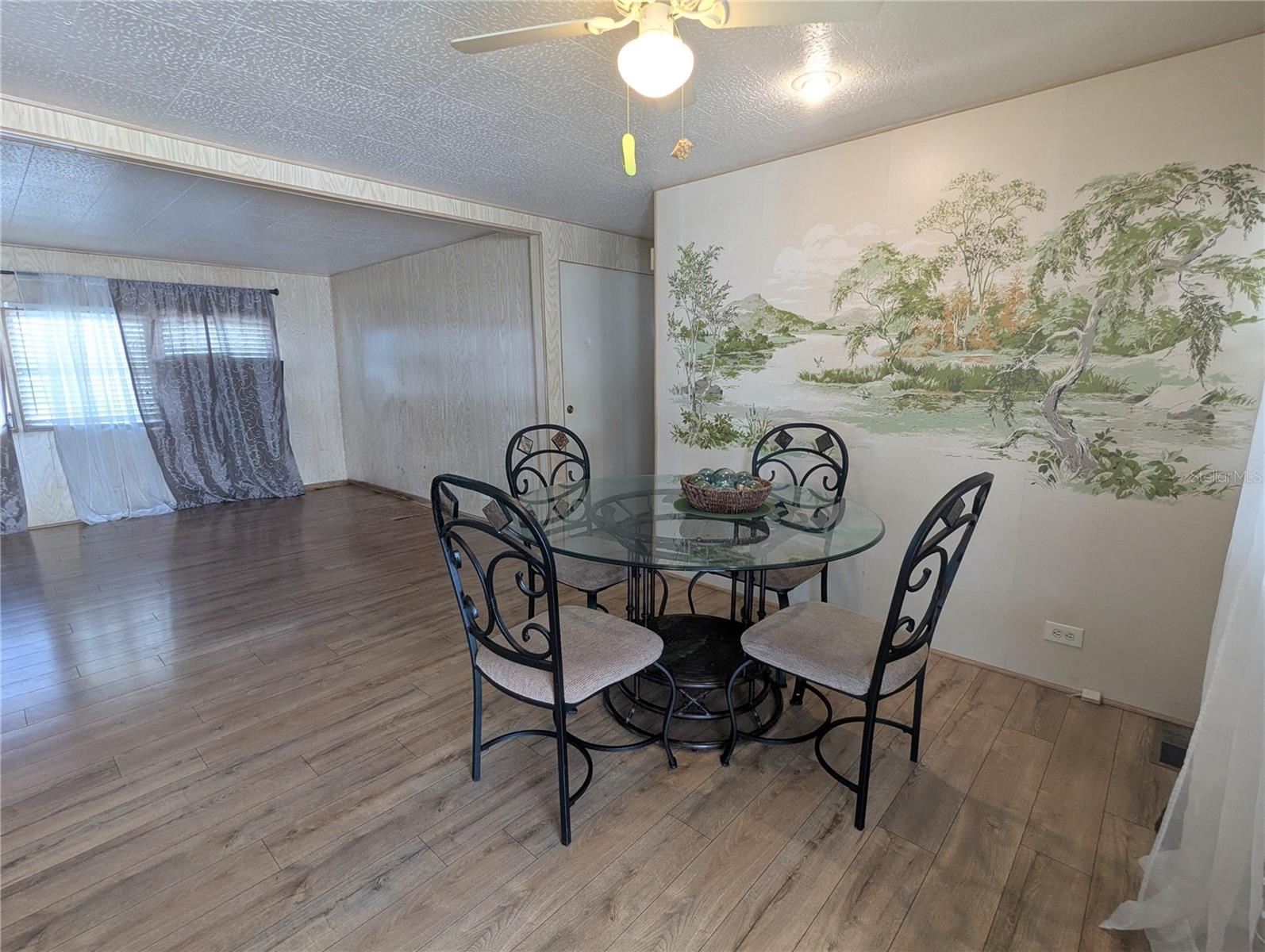 Image 6 of 16 For 6 Pine Lane 