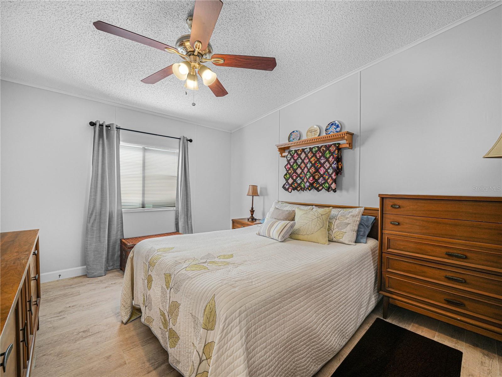 Image 17 of 32 For 4926 Deerwood Drive