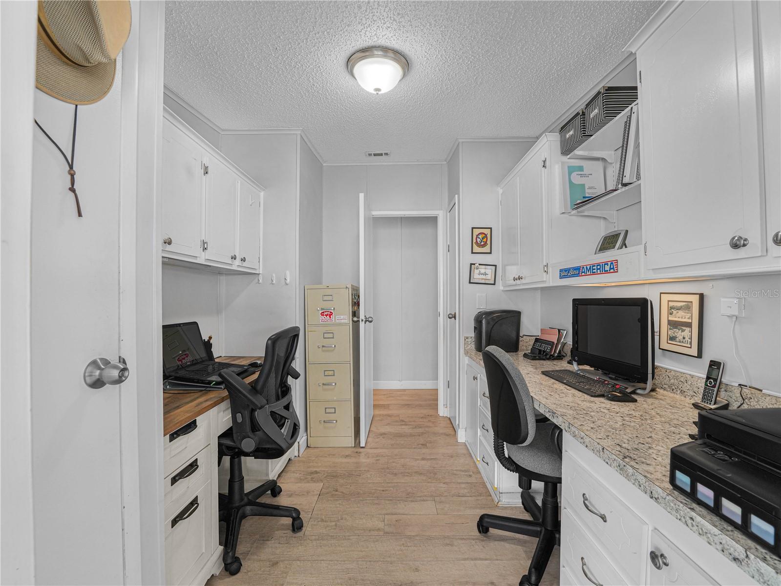 Image 20 of 32 For 4926 Deerwood Drive