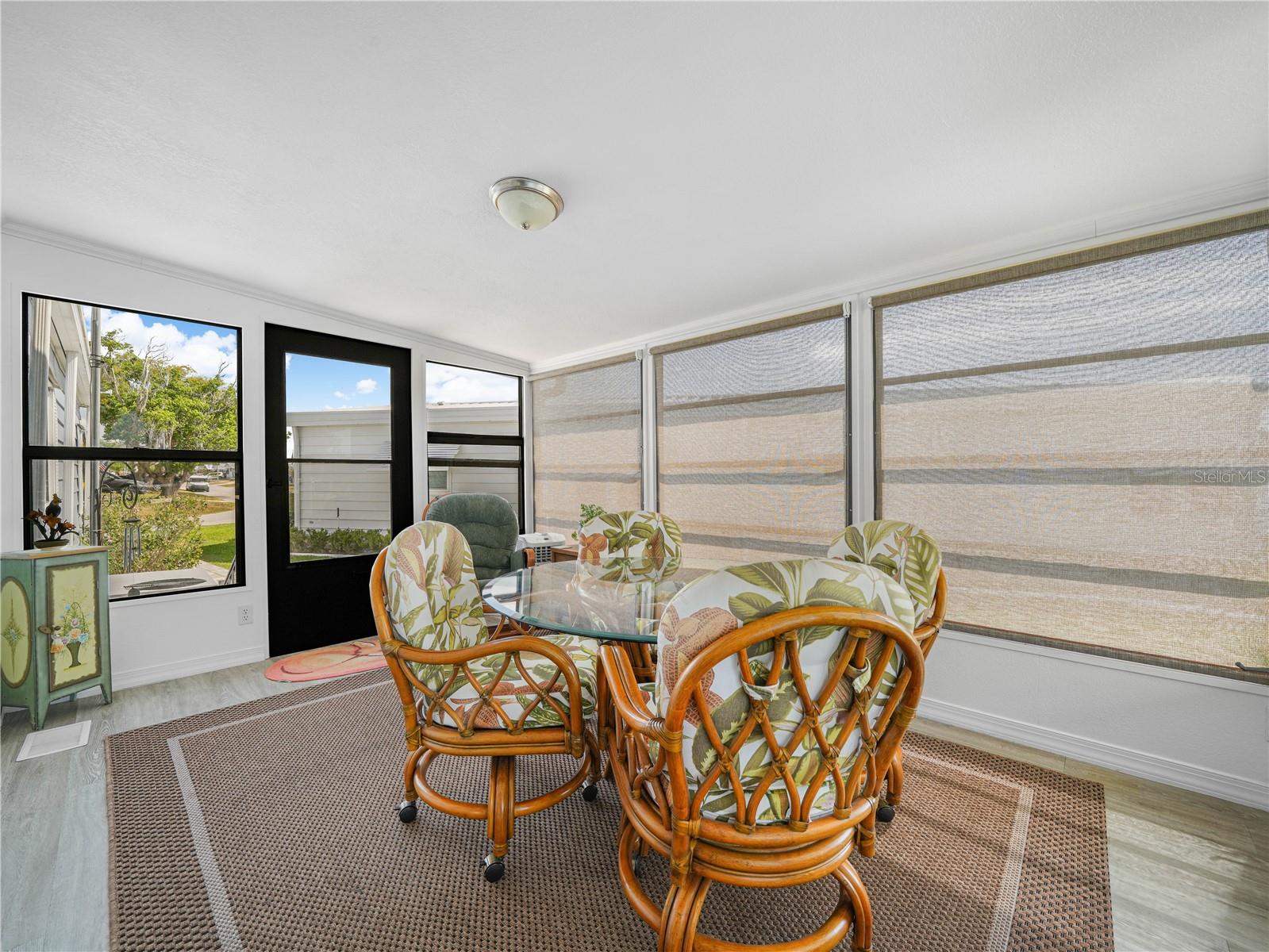 Image 23 of 32 For 4926 Deerwood Drive