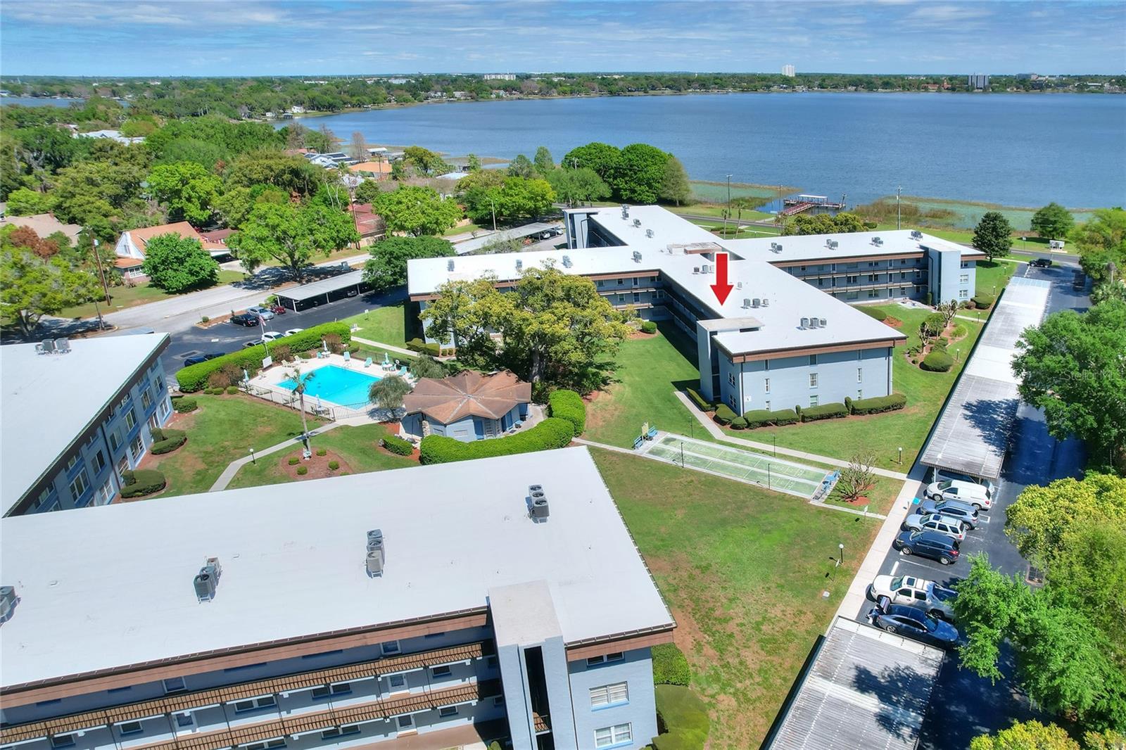 Details for 333 Lake Howard Drive Nw 203c, WINTER HAVEN, FL 33880
