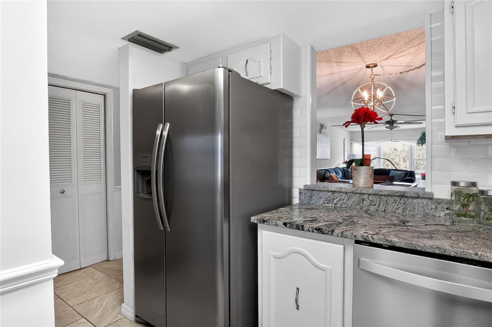 Image 17 of 43 For 333 Lake Howard Drive Nw 203c