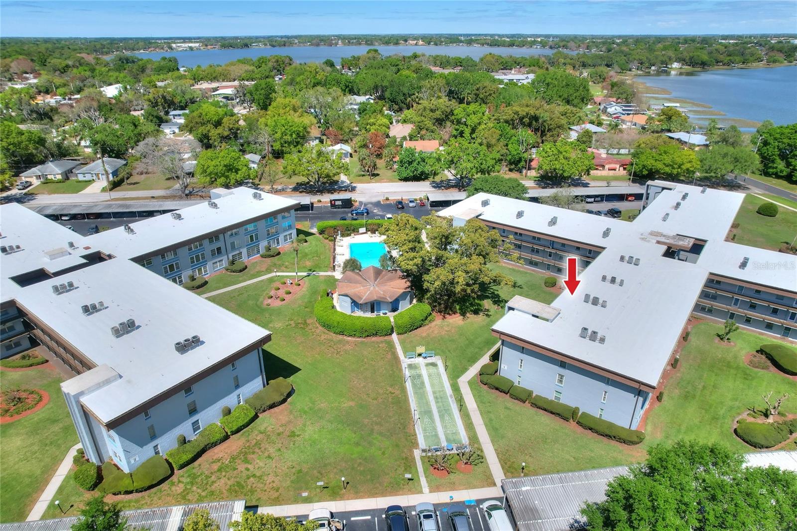 Image 34 of 43 For 333 Lake Howard Drive Nw 203c