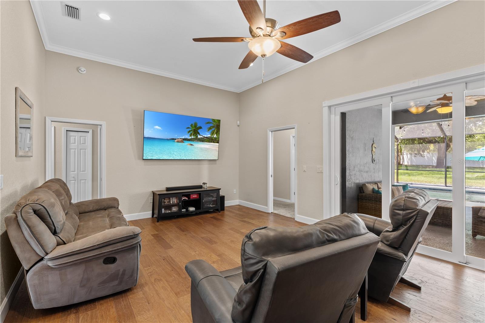 Image 13 of 95 For 1095 Lake Hamilton Drive