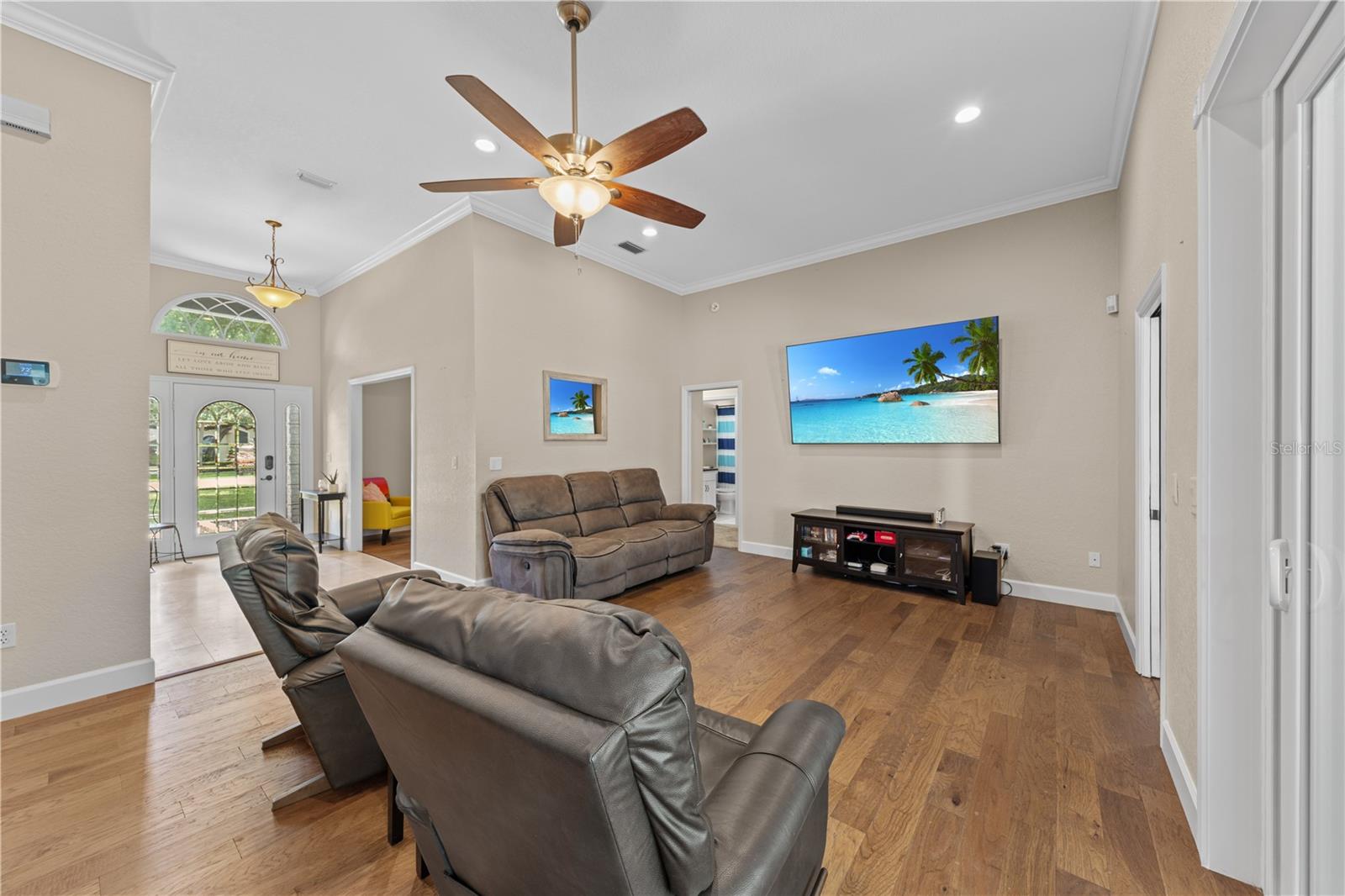 Image 14 of 95 For 1095 Lake Hamilton Drive