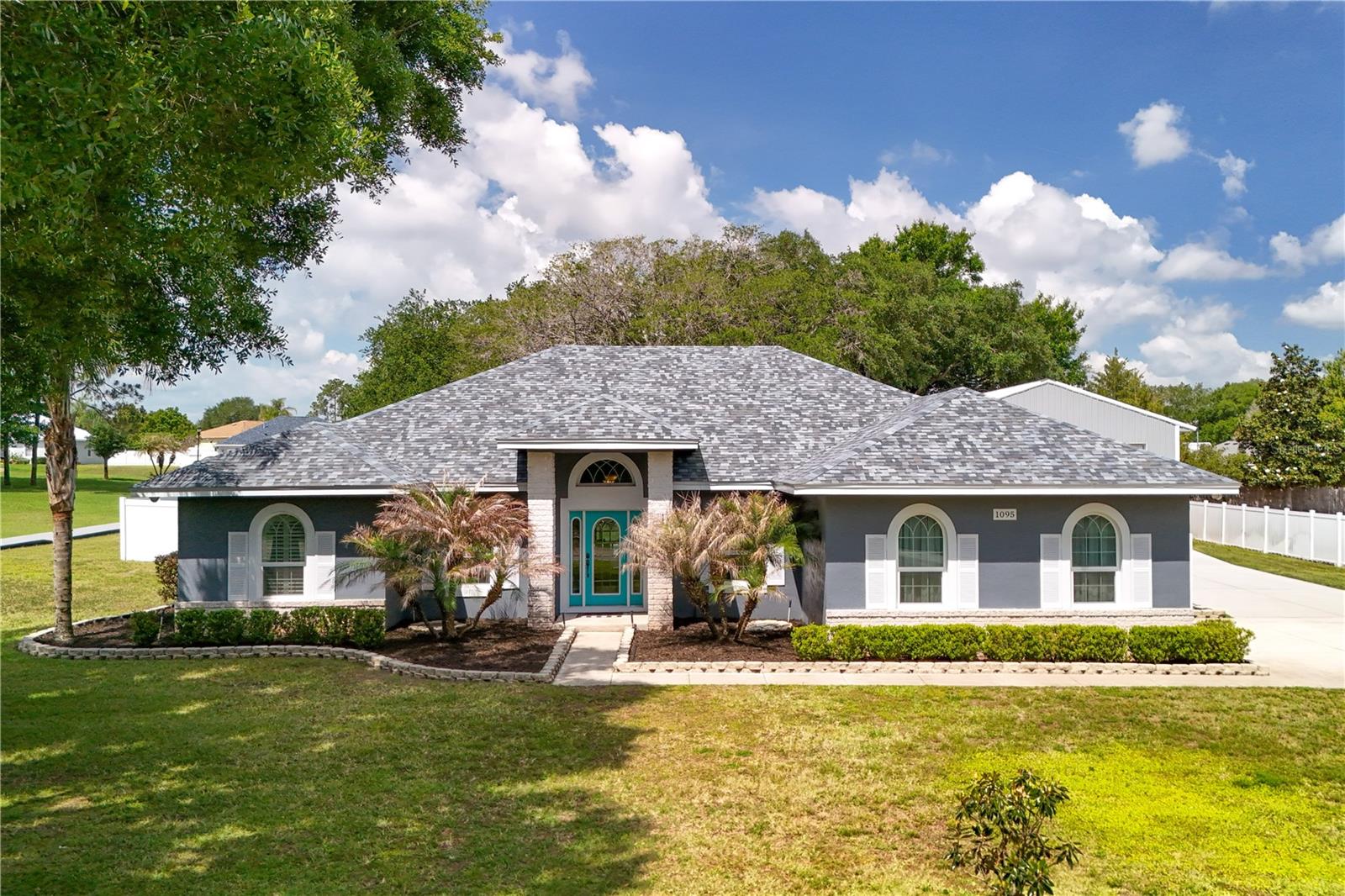 Image 2 of 95 For 1095 Lake Hamilton Drive