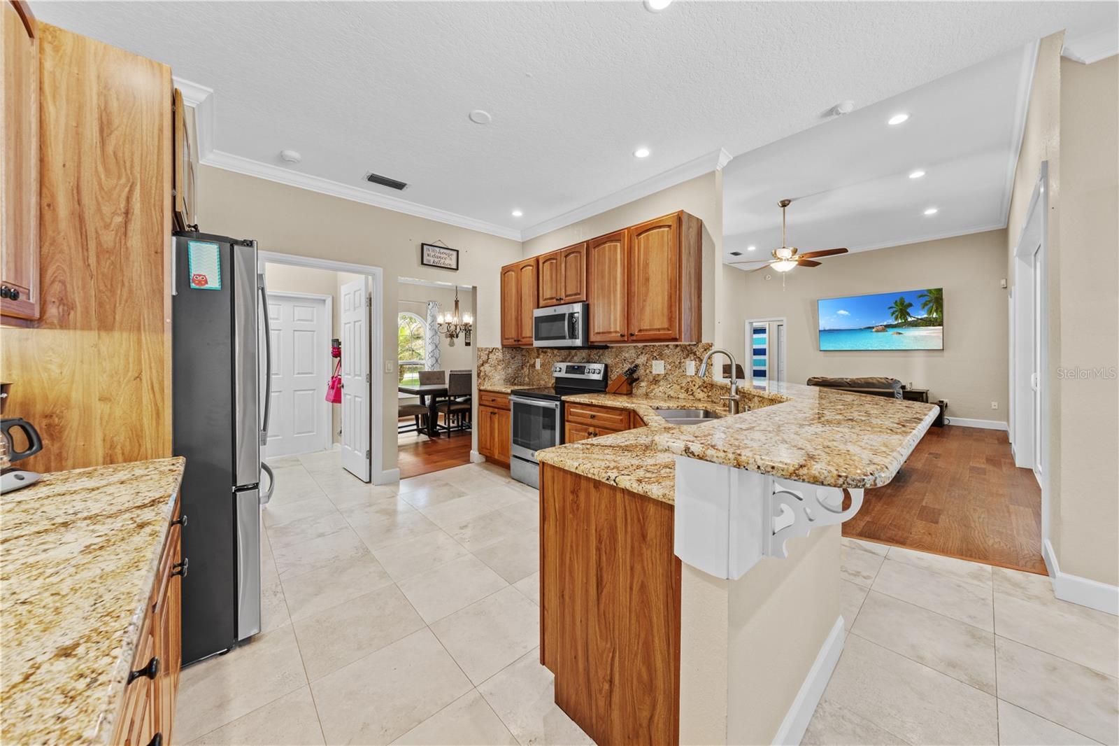 Image 20 of 95 For 1095 Lake Hamilton Drive