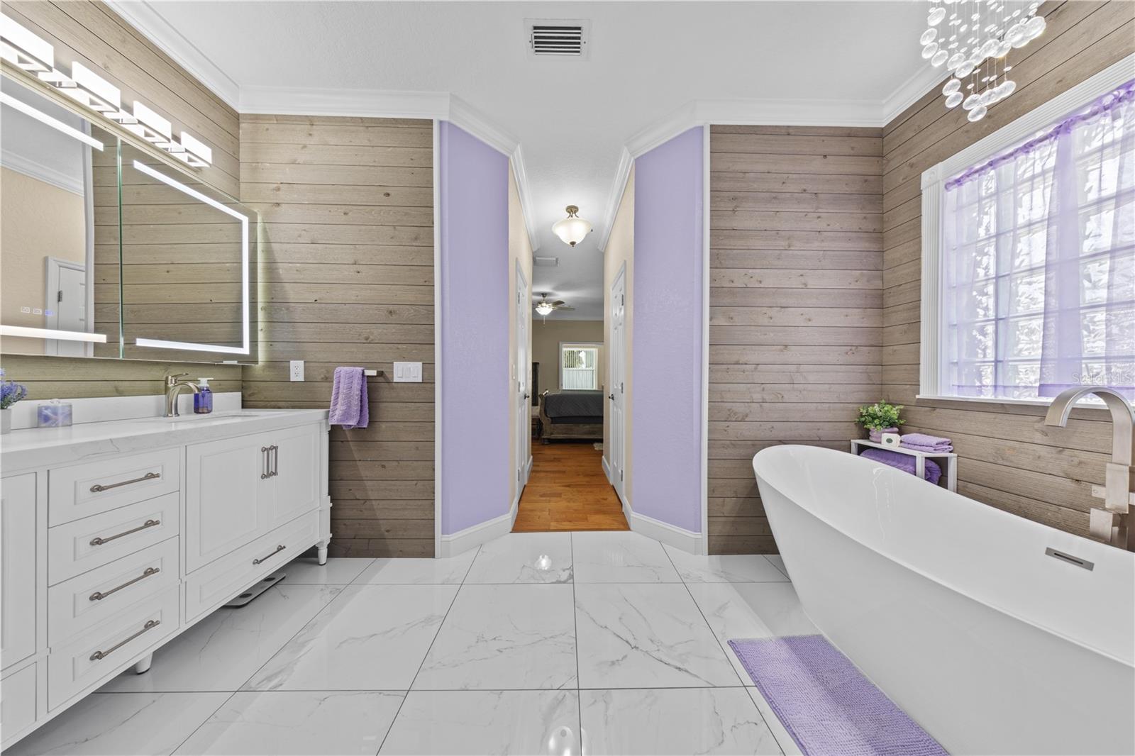 Image 39 of 95 For 1095 Lake Hamilton Drive