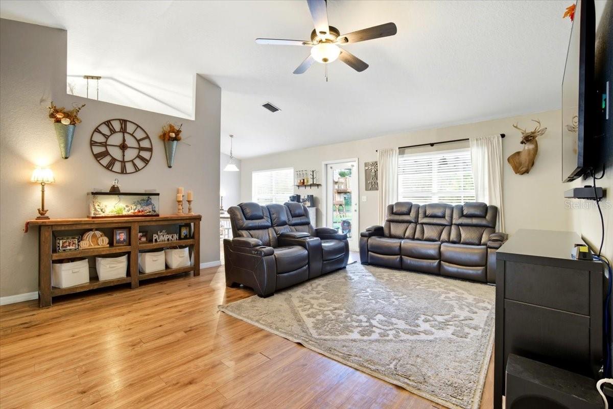 Image 10 of 48 For 3035 Fort Socrum Village Boulevard