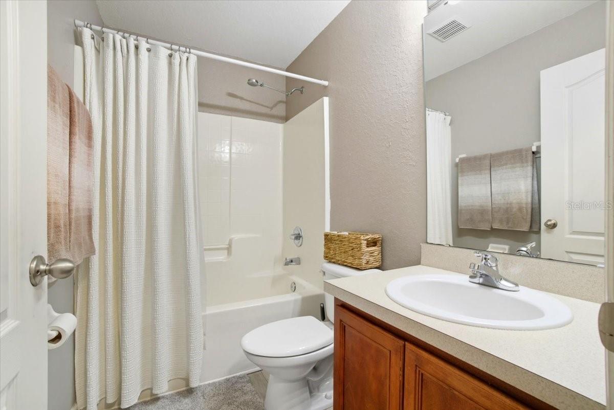 Image 32 of 48 For 3035 Fort Socrum Village Boulevard