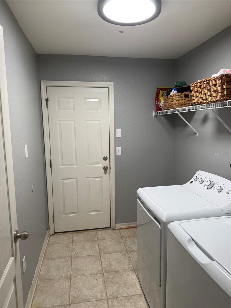 Image 33 of 48 For 3035 Fort Socrum Village Boulevard