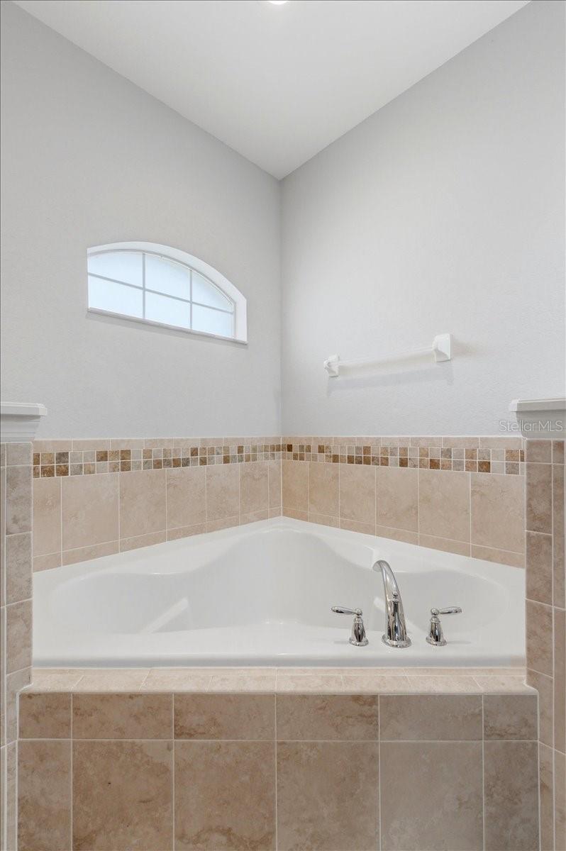 Image 18 of 55 For 3615 Peregrine Way