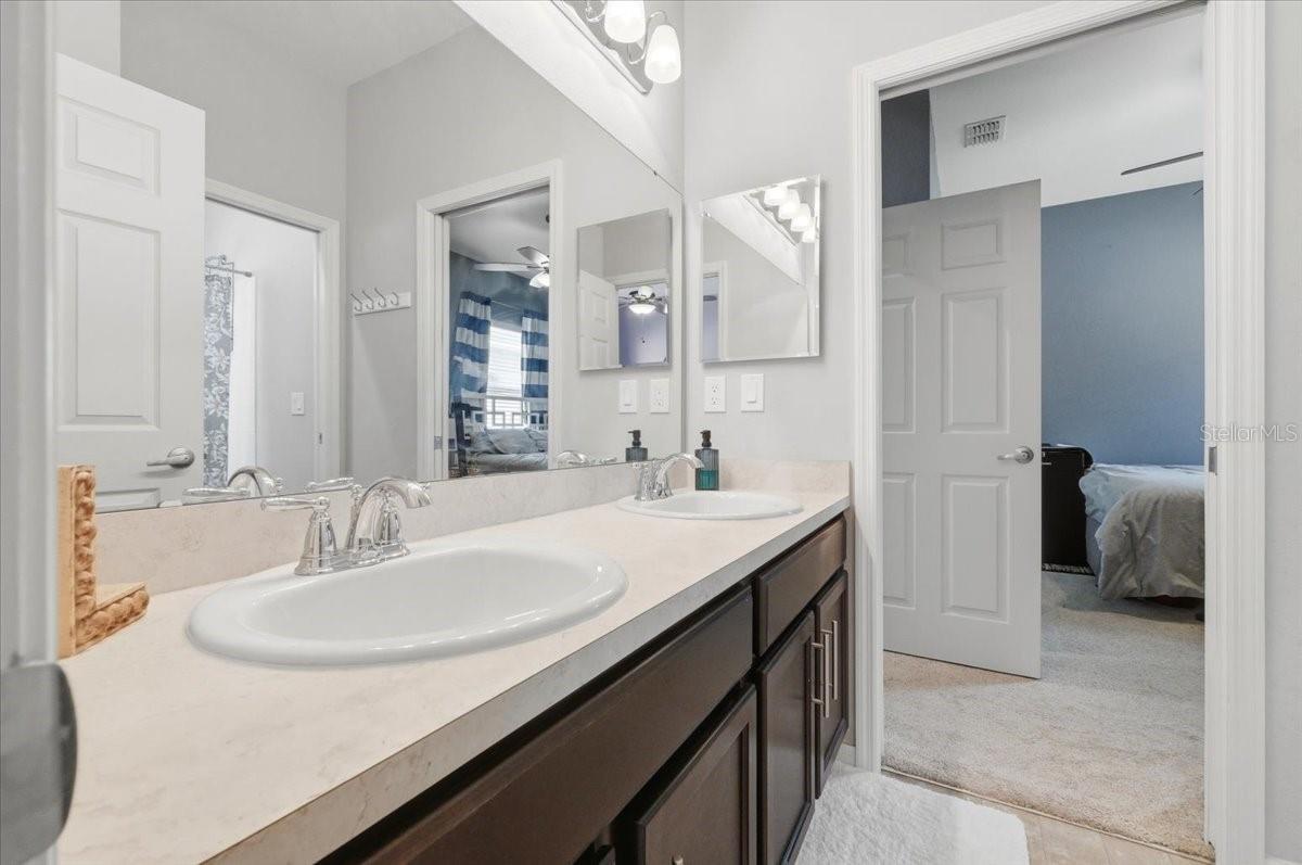 Image 20 of 55 For 3615 Peregrine Way