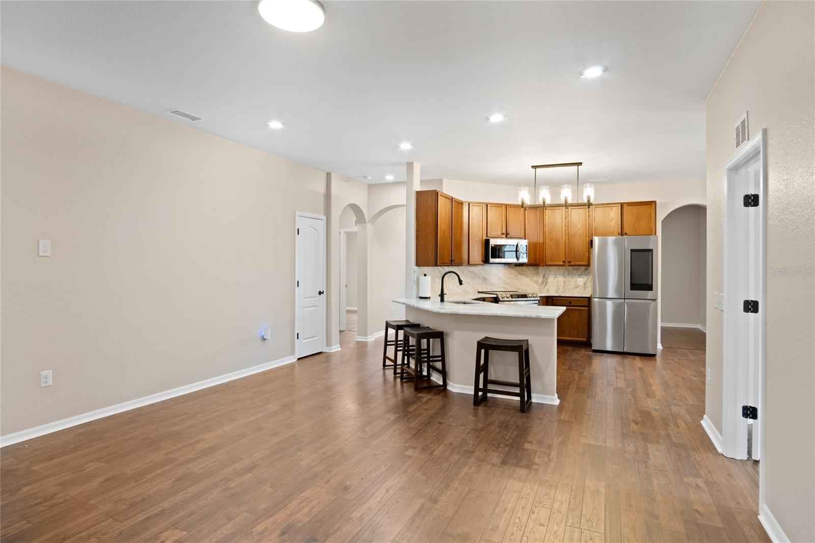 Image 14 of 40 For 6246 Silver Leaf Lane