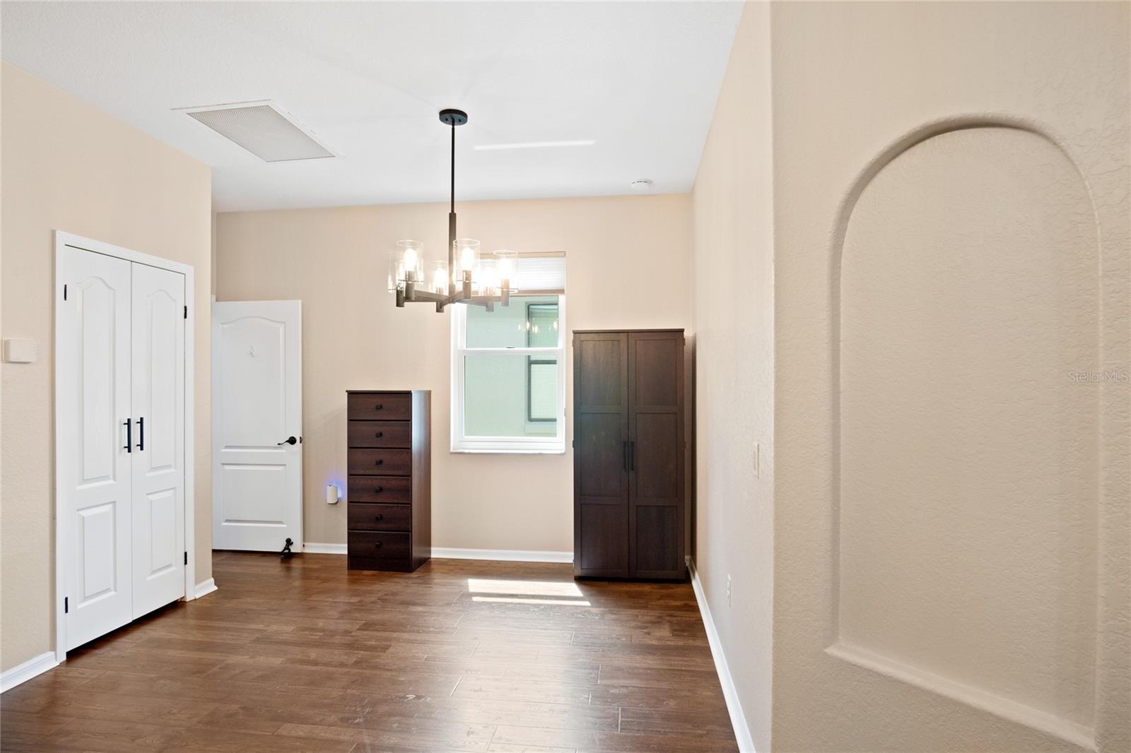 Image 19 of 40 For 6246 Silver Leaf Lane