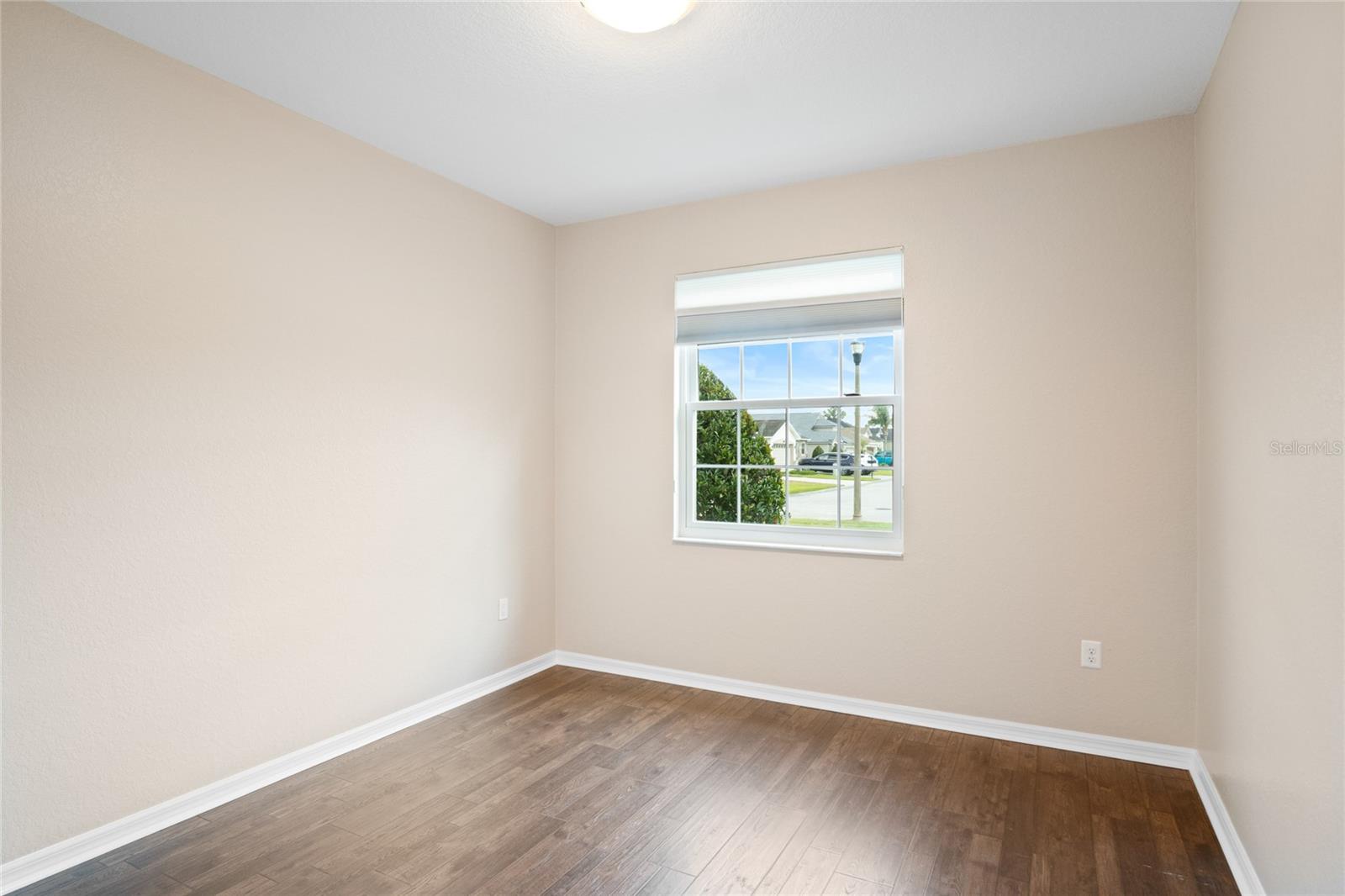 Image 32 of 40 For 6246 Silver Leaf Lane