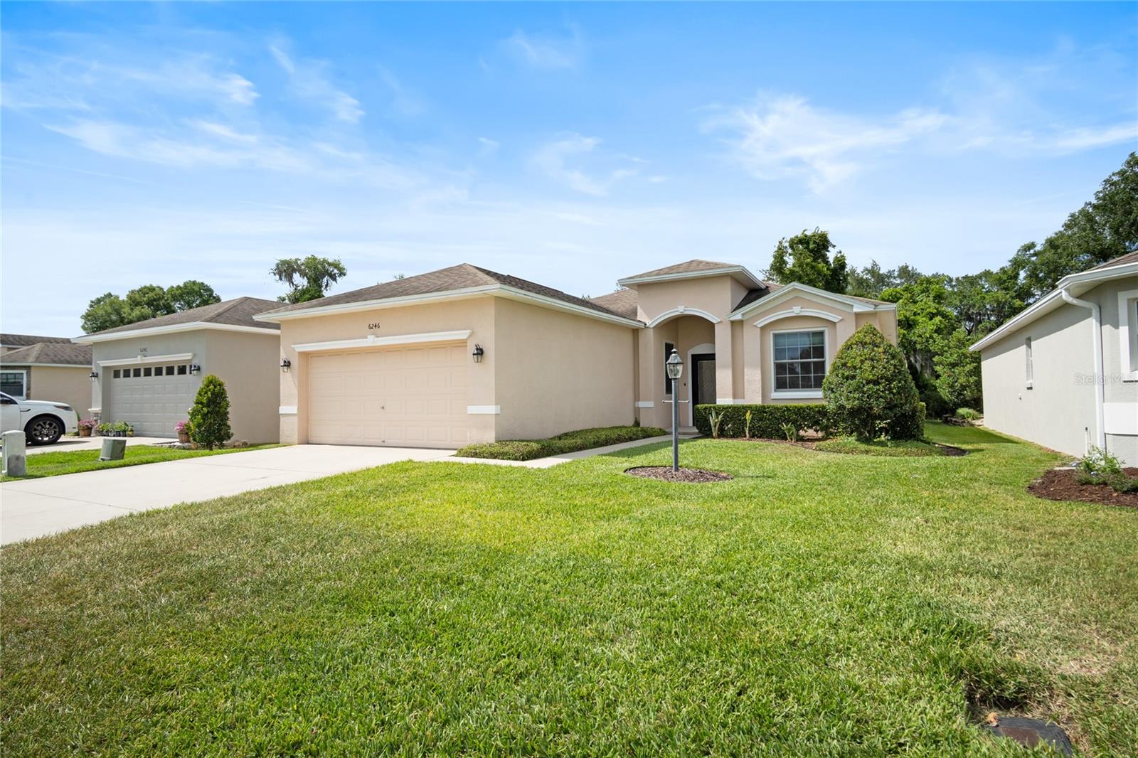 Image 4 of 40 For 6246 Silver Leaf Lane