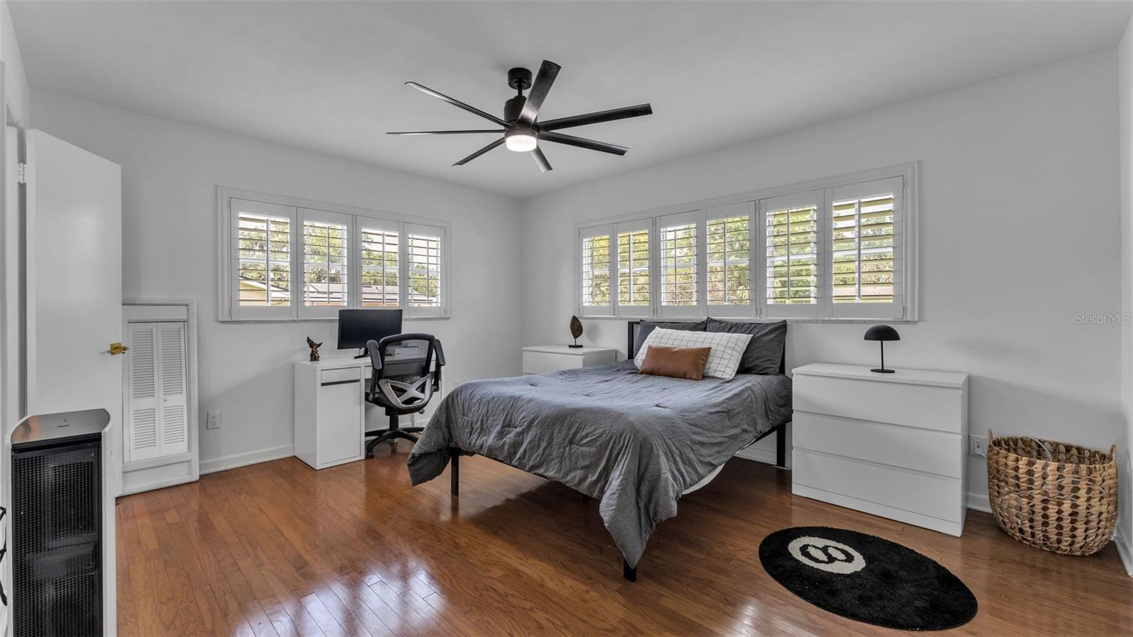 Image 28 of 62 For 4216 Forest Hills Drive