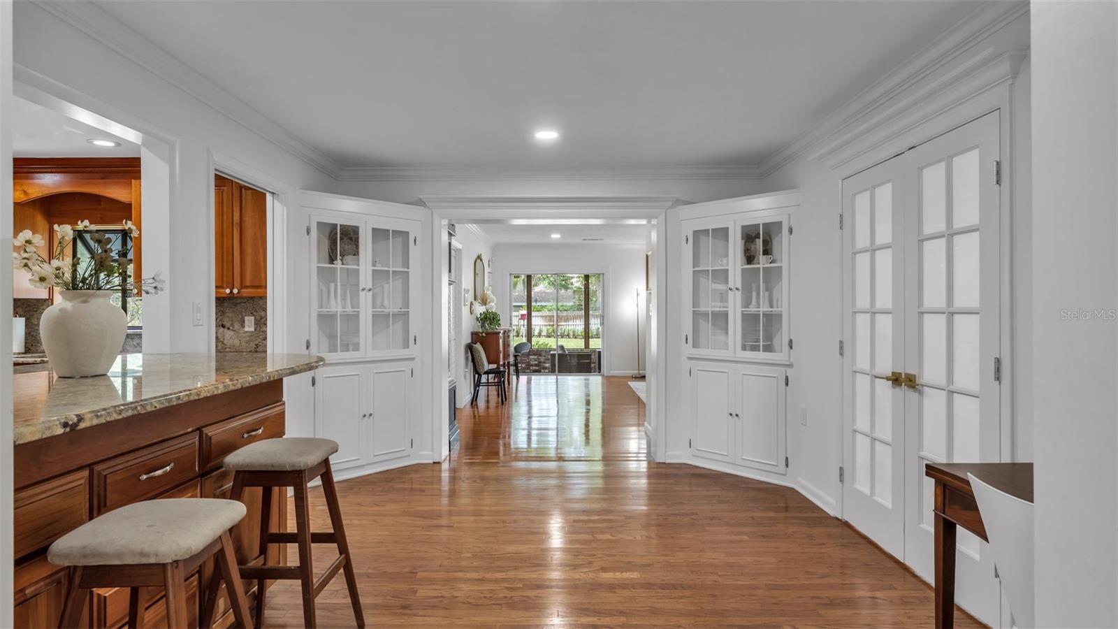 Image 4 of 62 For 4216 Forest Hills Drive