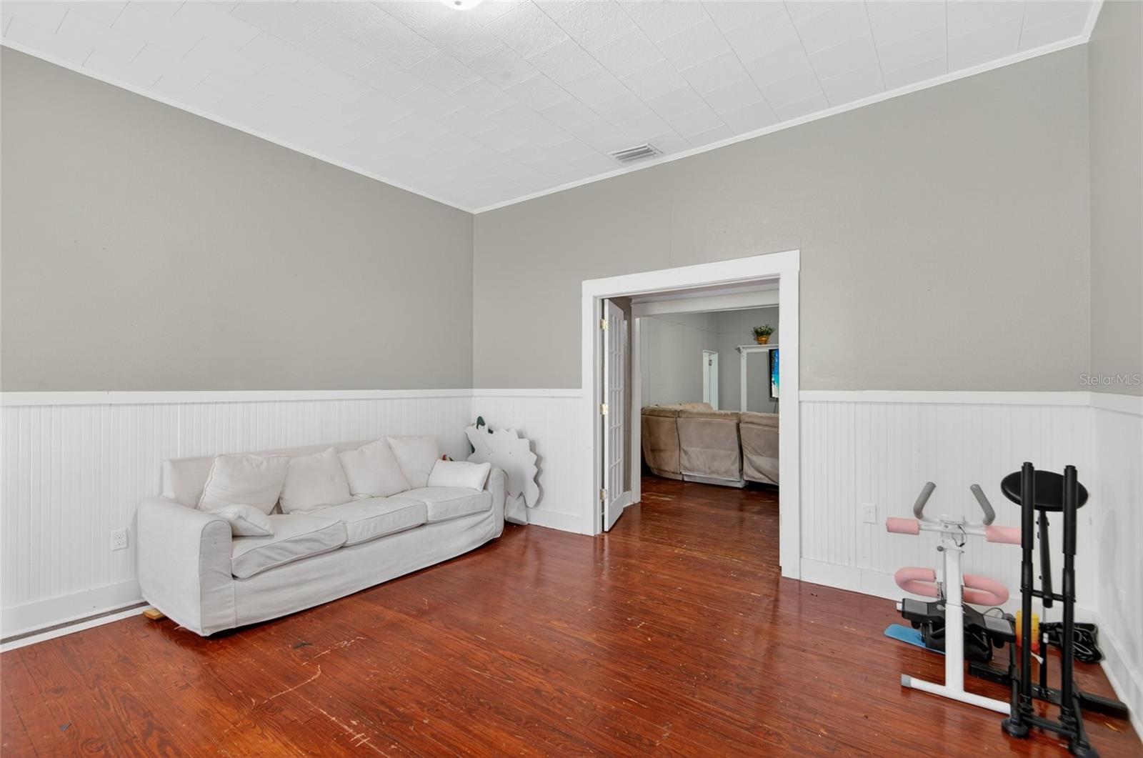 Image 9 of 44 For 200 Orange Avenue