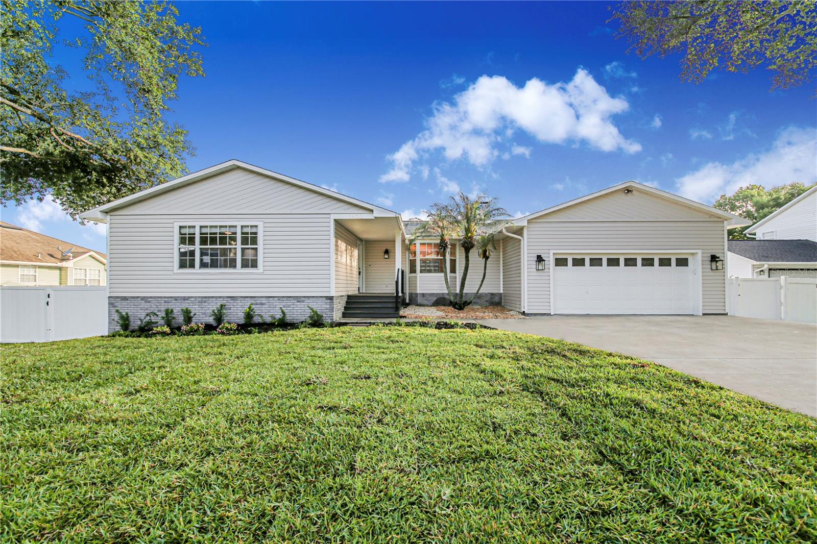 Details for 1930 Matthew Court, LAKELAND, FL 33813