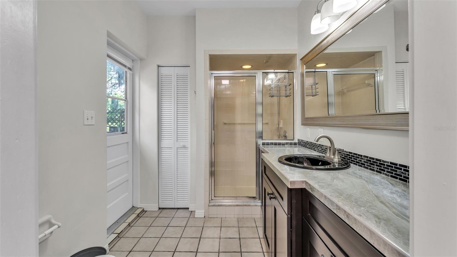 Image 32 of 51 For 208 Prado Place