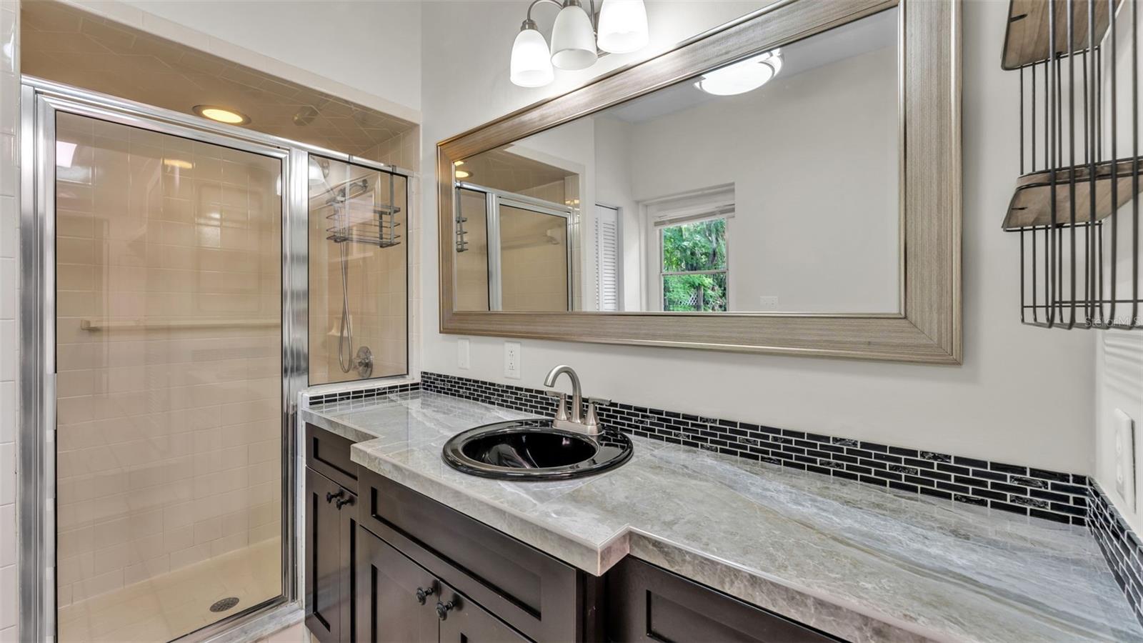 Image 33 of 51 For 208 Prado Place