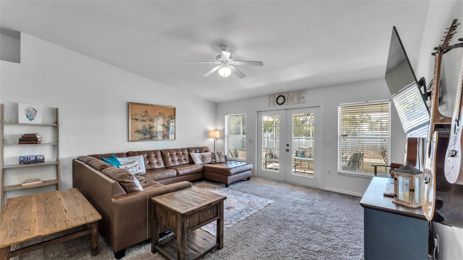 Image 23 of 47 For 6146 Mission Drive
