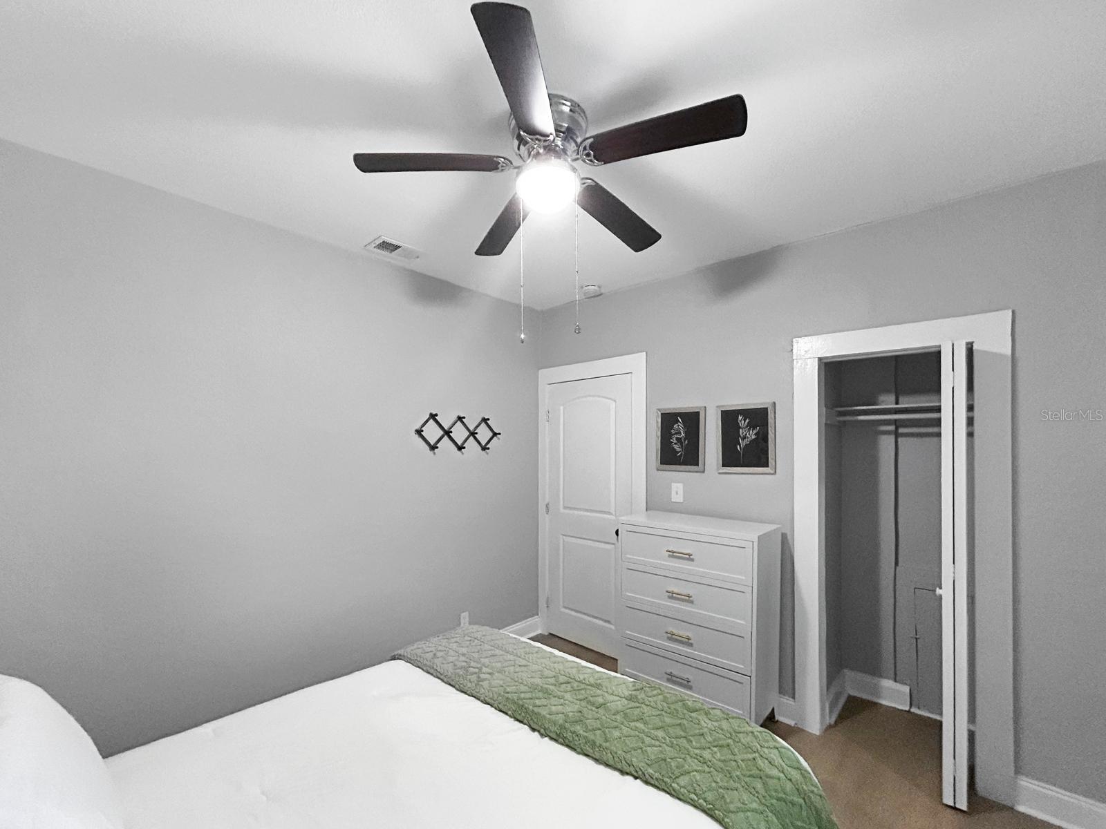 Image 21 of 27 For 1718 Lavon Street