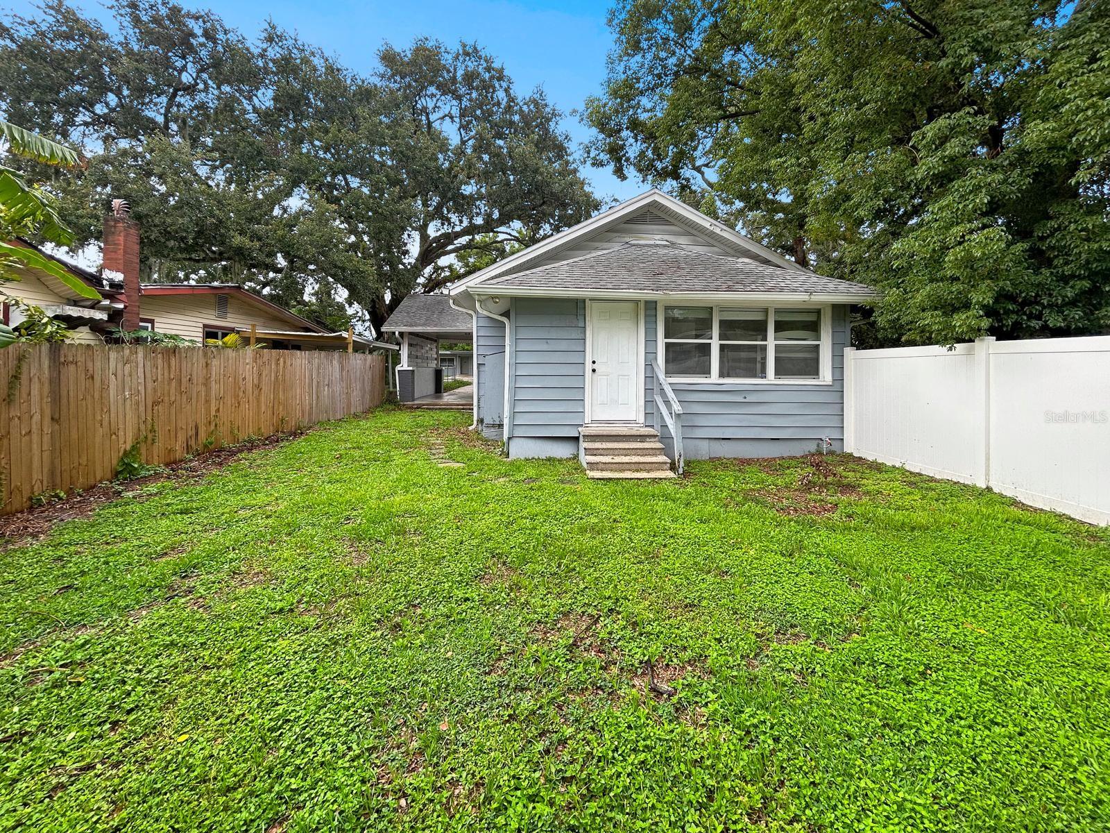Image 26 of 27 For 1718 Lavon Street