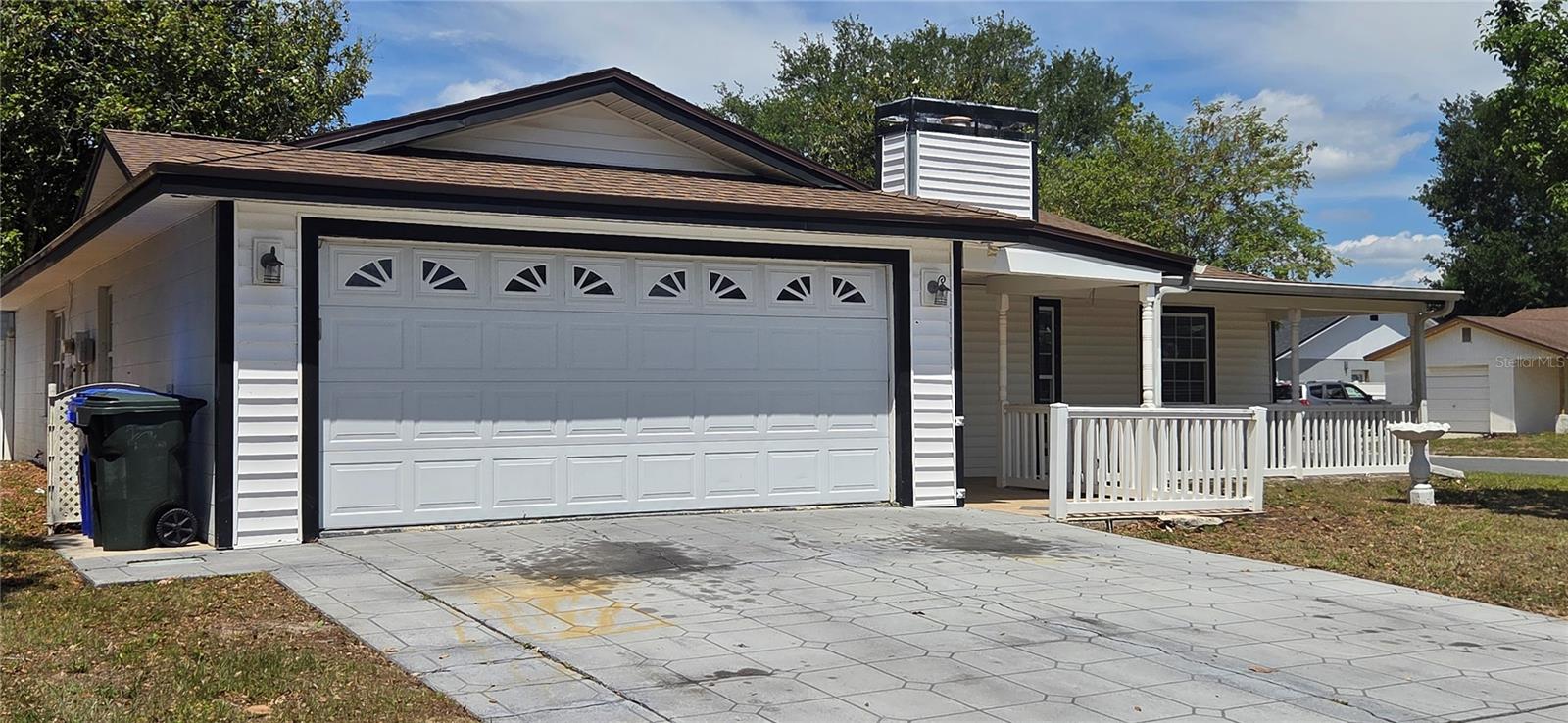 Image 2 of 49 For 1113 Cinnamon Way E