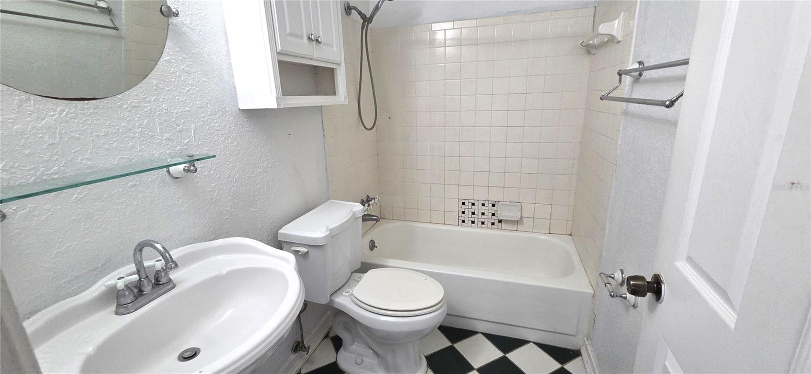 Image 31 of 49 For 1113 Cinnamon Way E