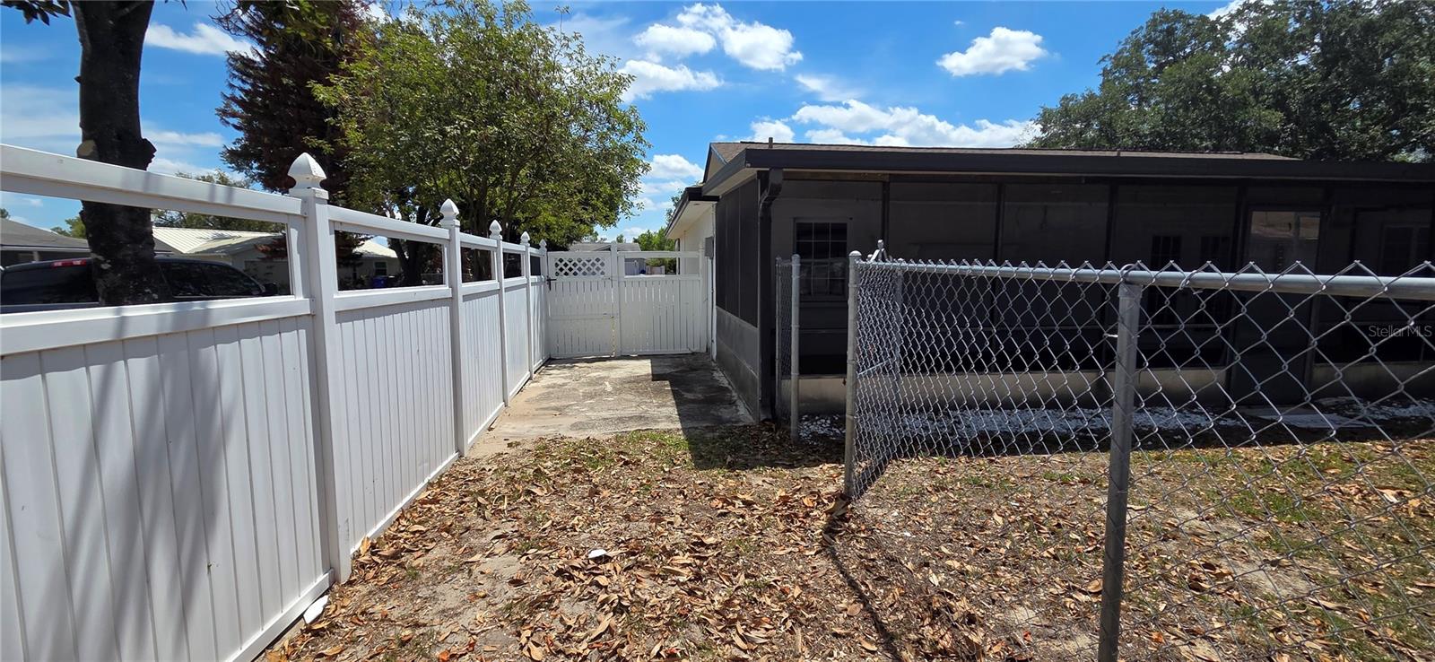 Image 46 of 49 For 1113 Cinnamon Way E
