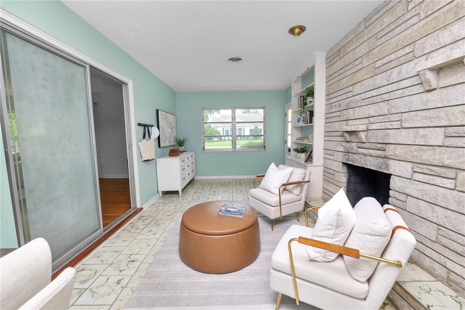 Image 12 of 97 For 2215 Woodbine Avenue