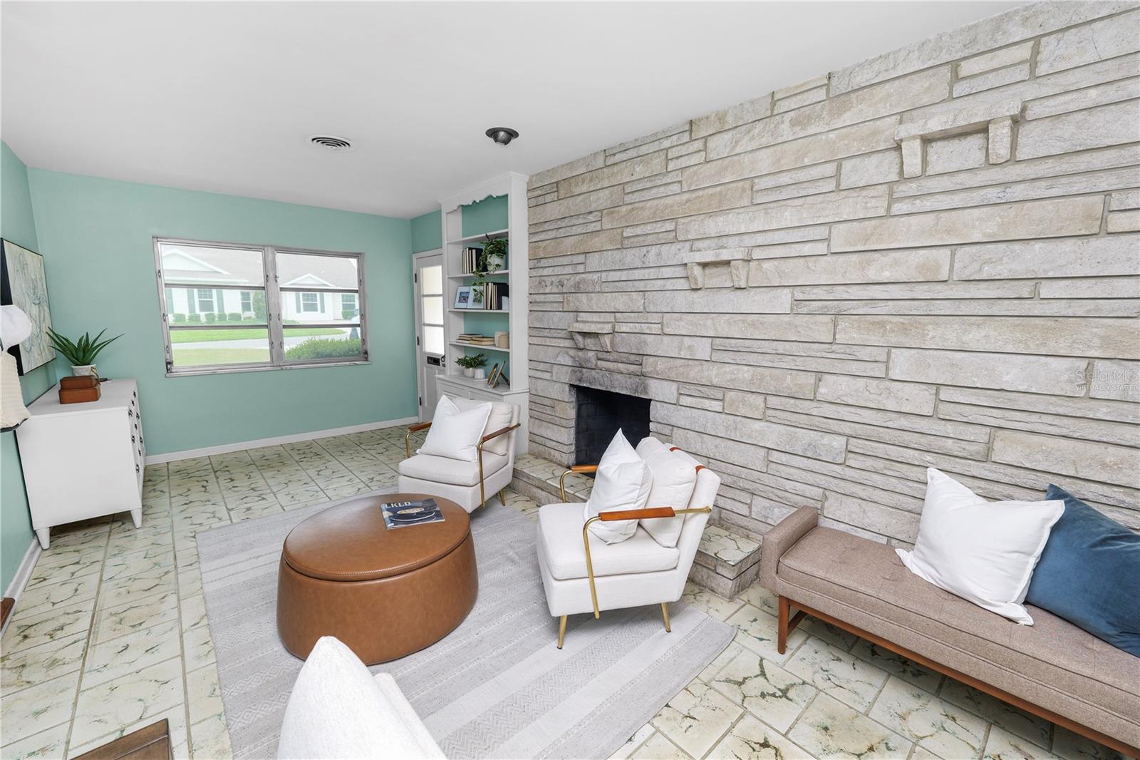 Image 13 of 97 For 2215 Woodbine Avenue