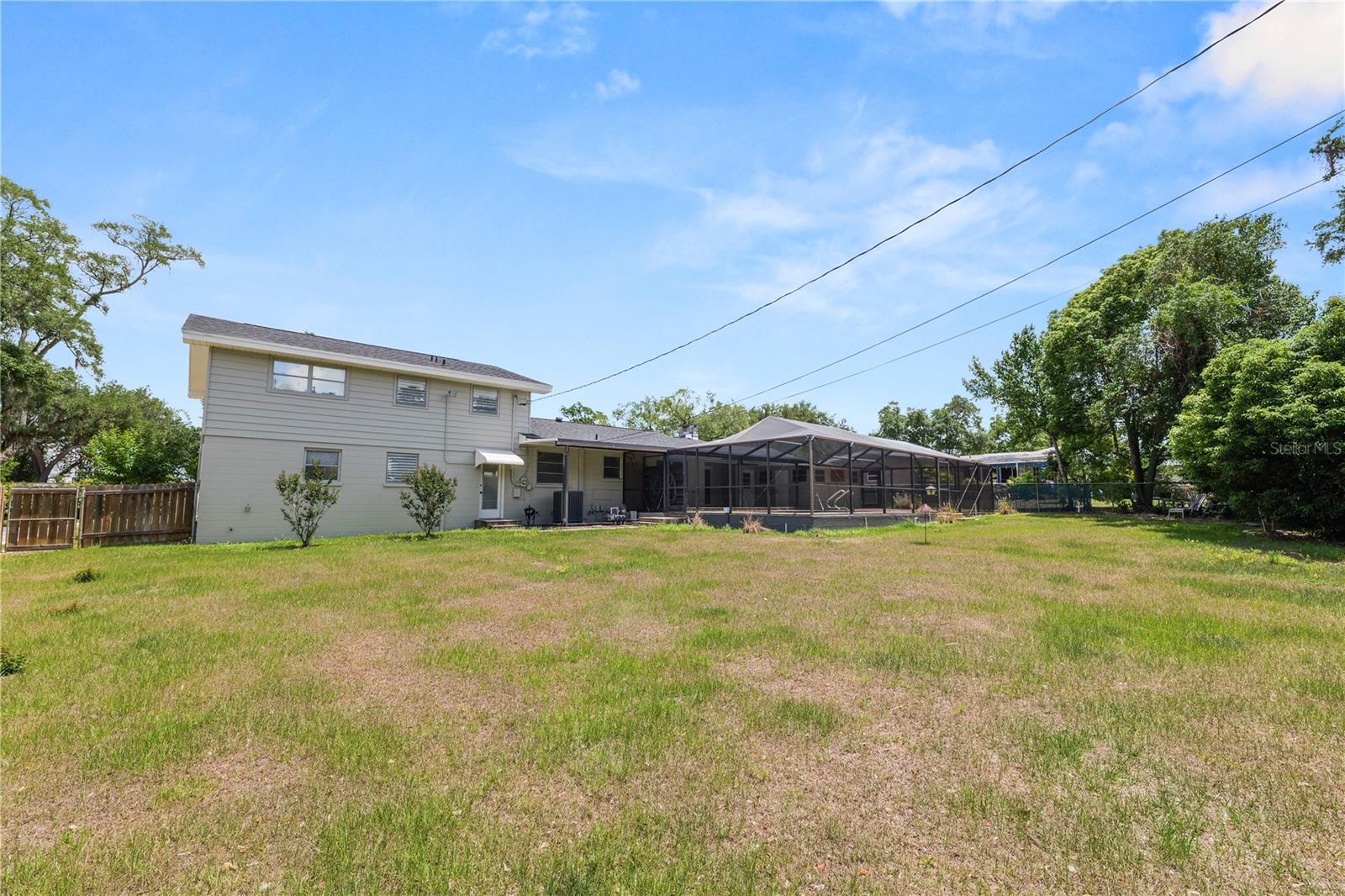 Image 70 of 97 For 2215 Woodbine Avenue