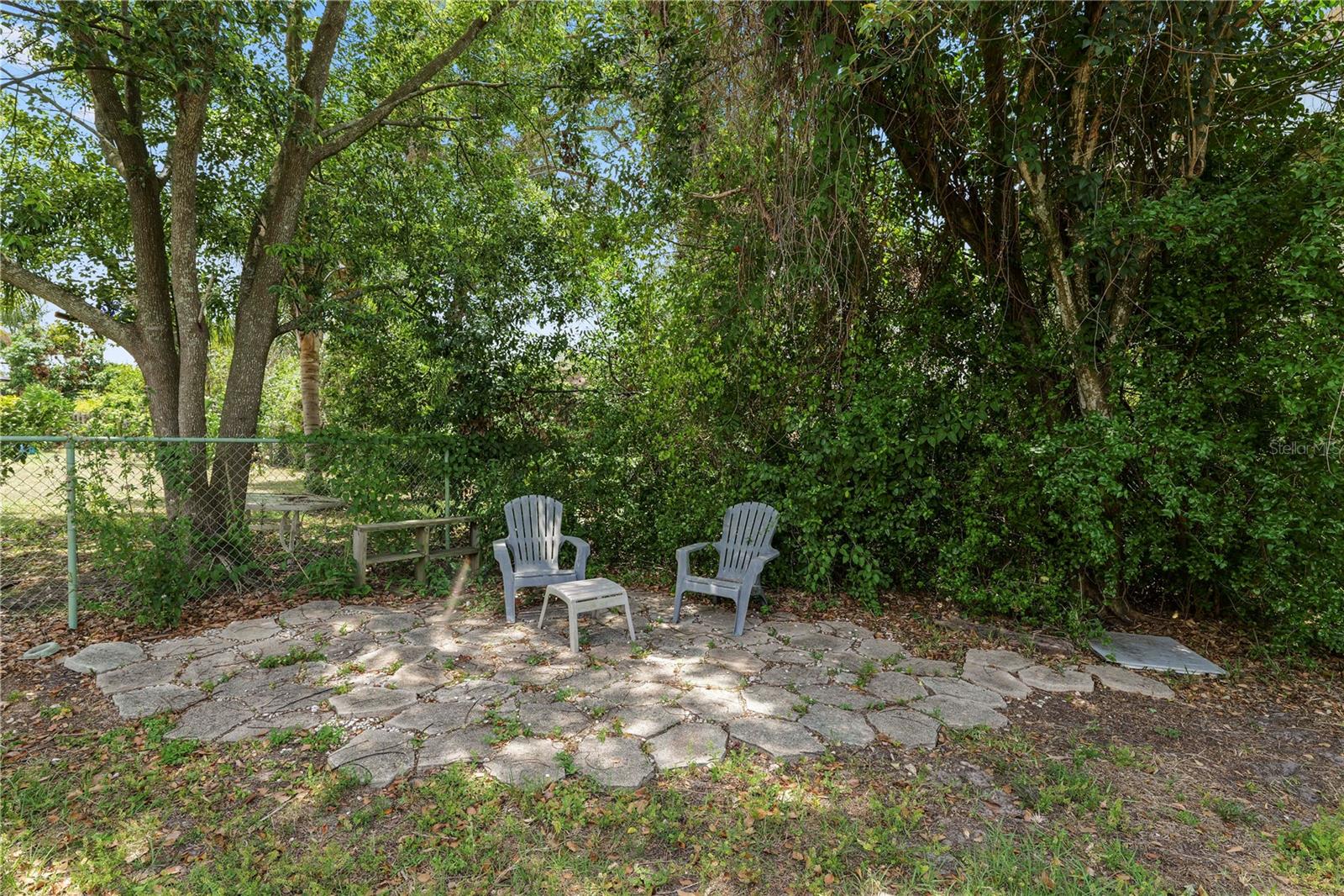 Image 71 of 97 For 2215 Woodbine Avenue