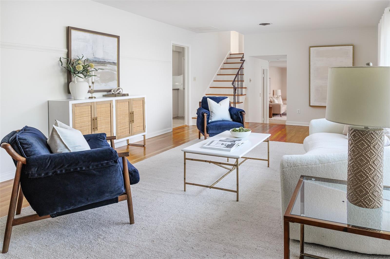 Image 82 of 97 For 2215 Woodbine Avenue