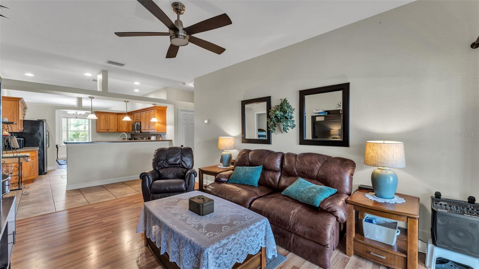 Image 12 of 38 For 112 Bentley Oaks Boulevard