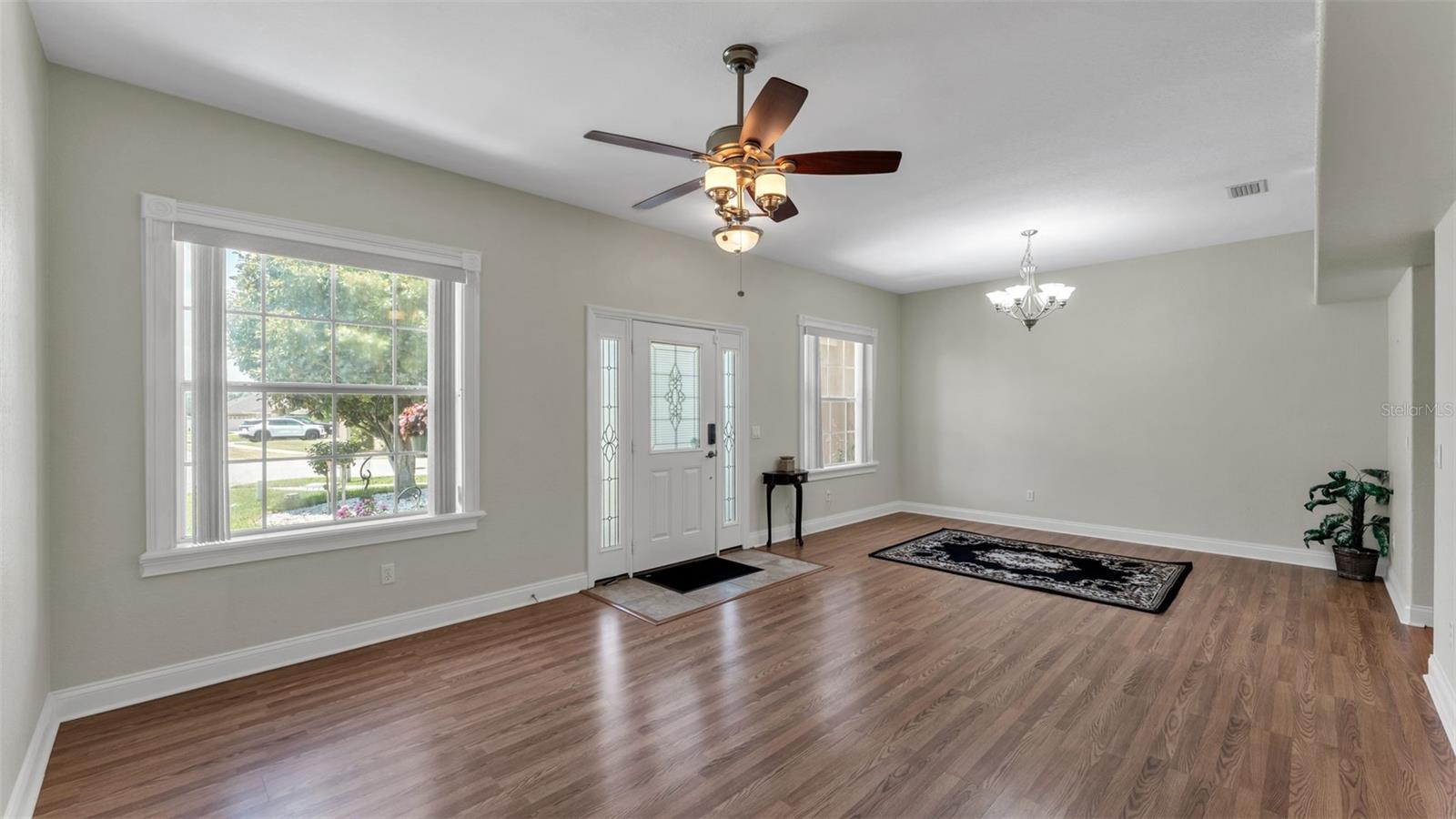 Image 3 of 38 For 112 Bentley Oaks Boulevard