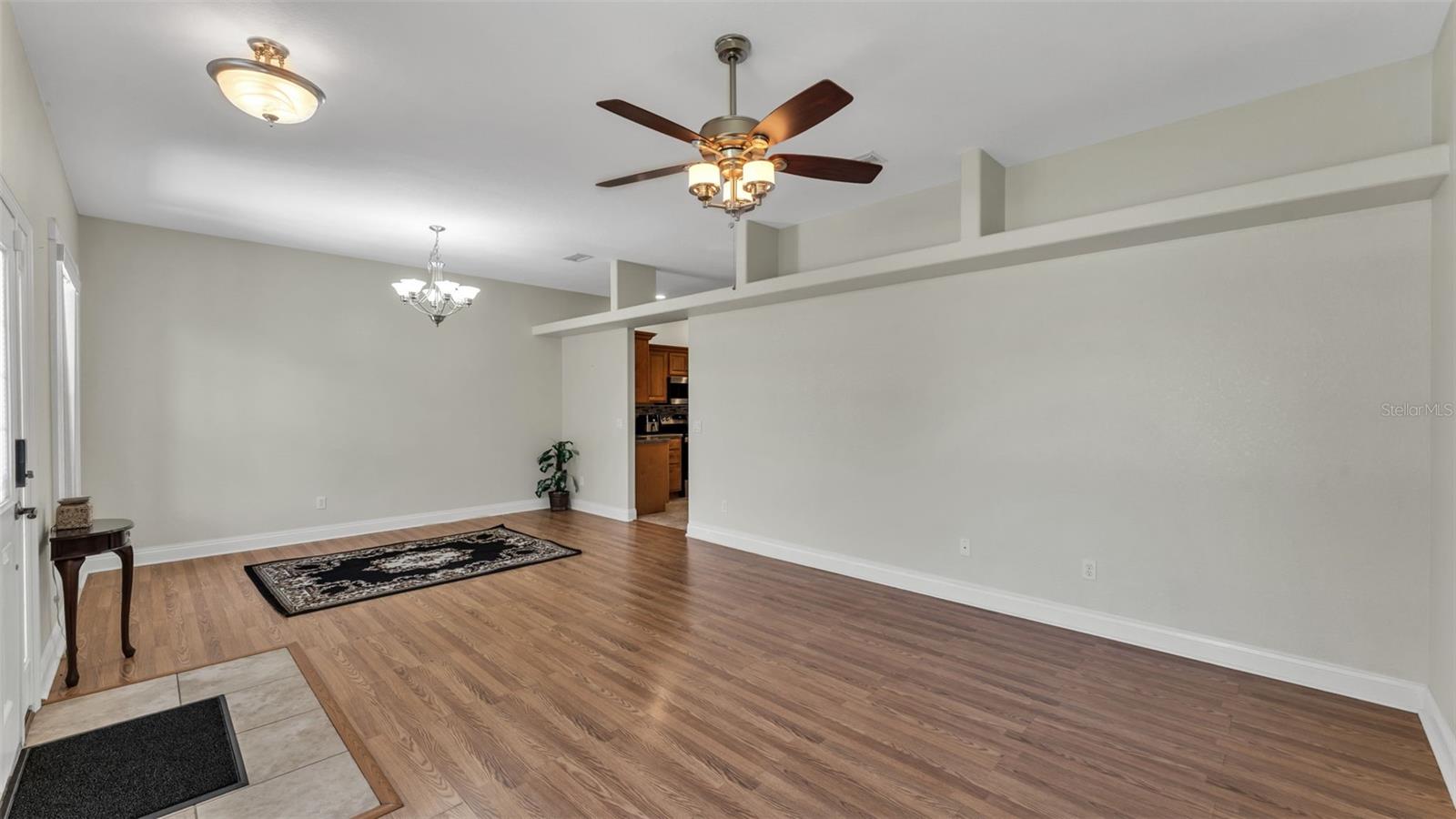 Image 5 of 38 For 112 Bentley Oaks Boulevard