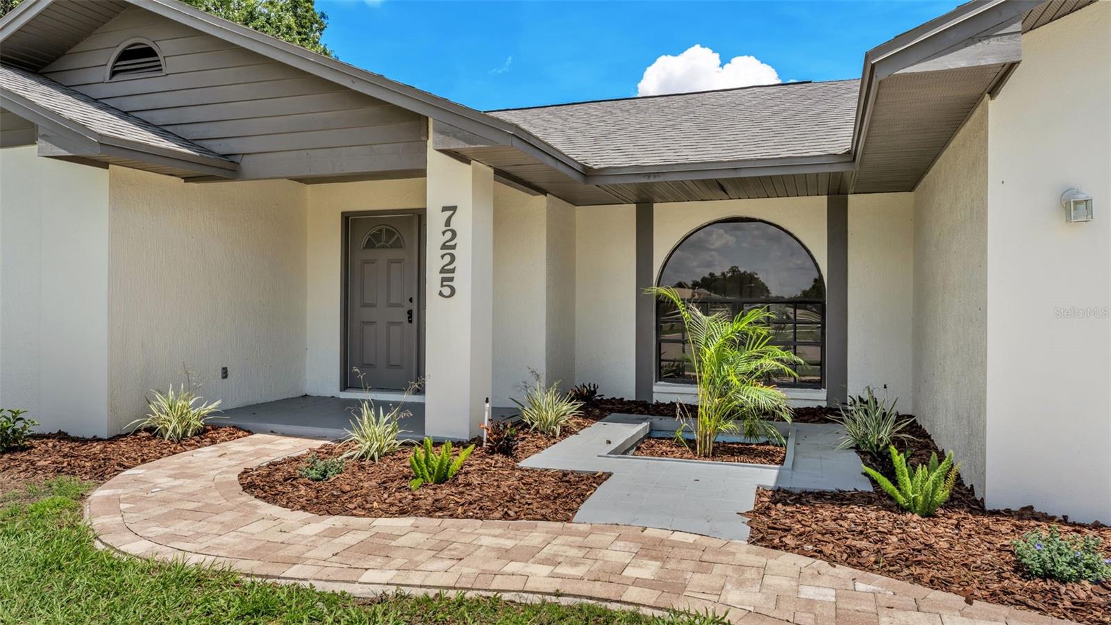 Image 18 of 22 For 7225 Hileman Drive E