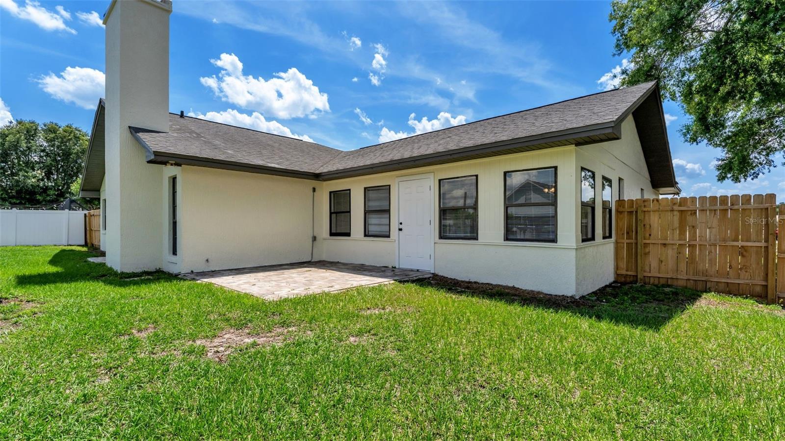 Image 19 of 22 For 7225 Hileman Drive E