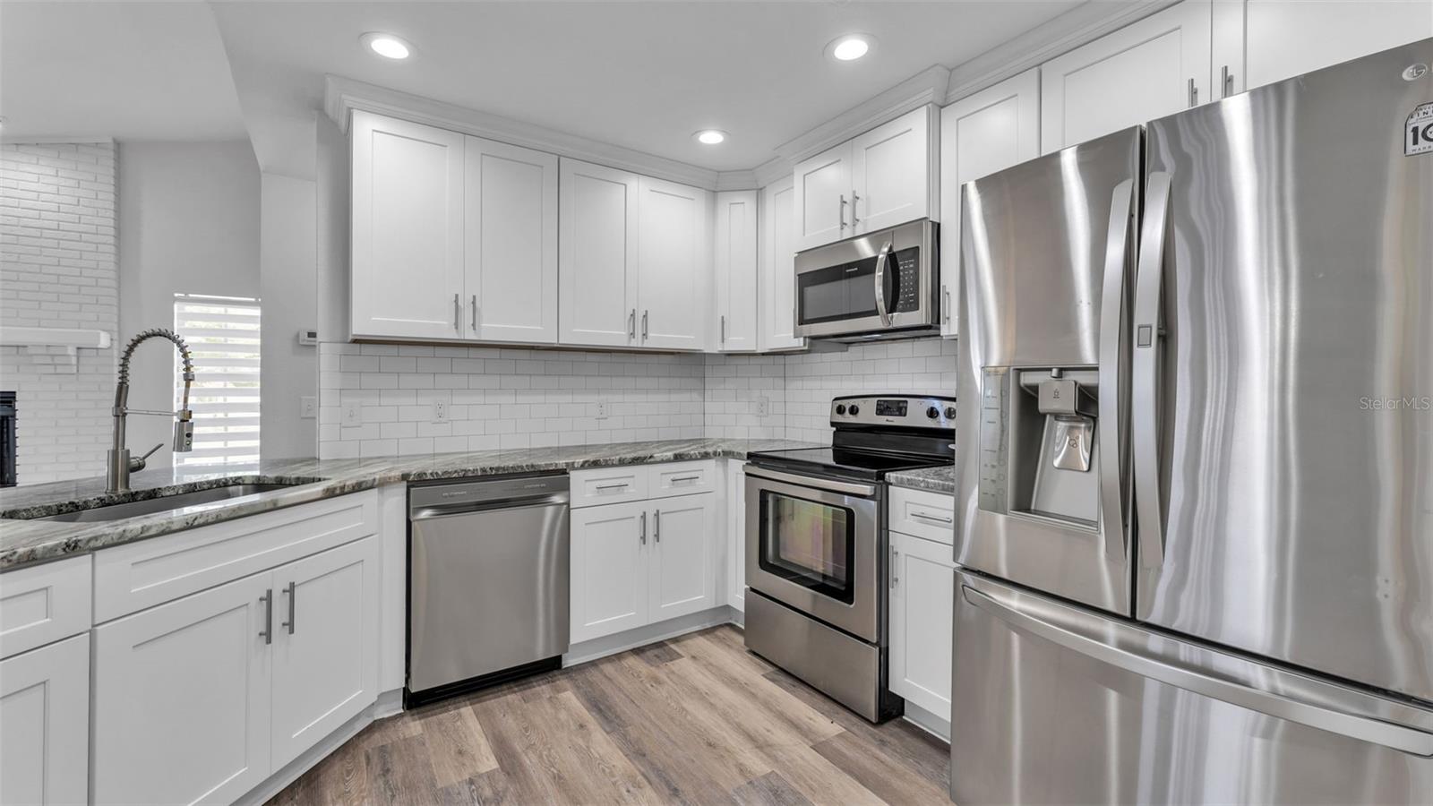 Image 22 of 22 For 7225 Hileman Drive E